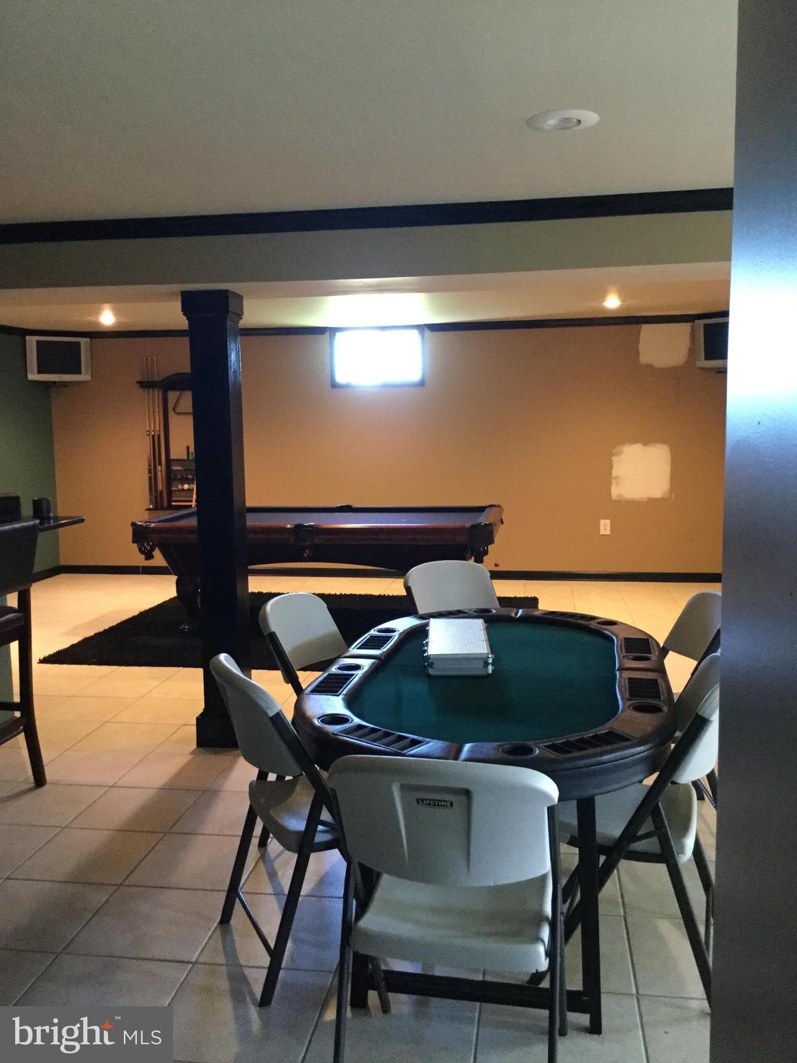 SPRUCE HILL ESTATES - Residential Lease