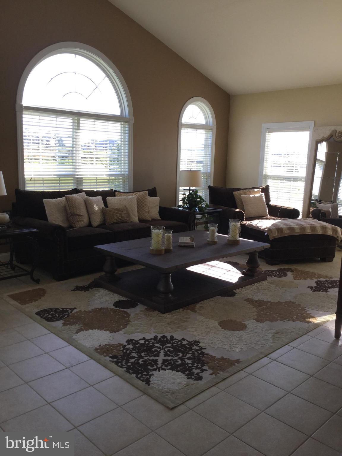 SPRUCE HILL ESTATES - Residential Lease