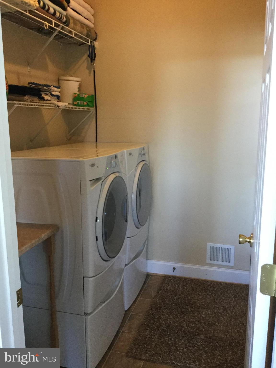 SPRUCE HILL ESTATES - Residential Lease