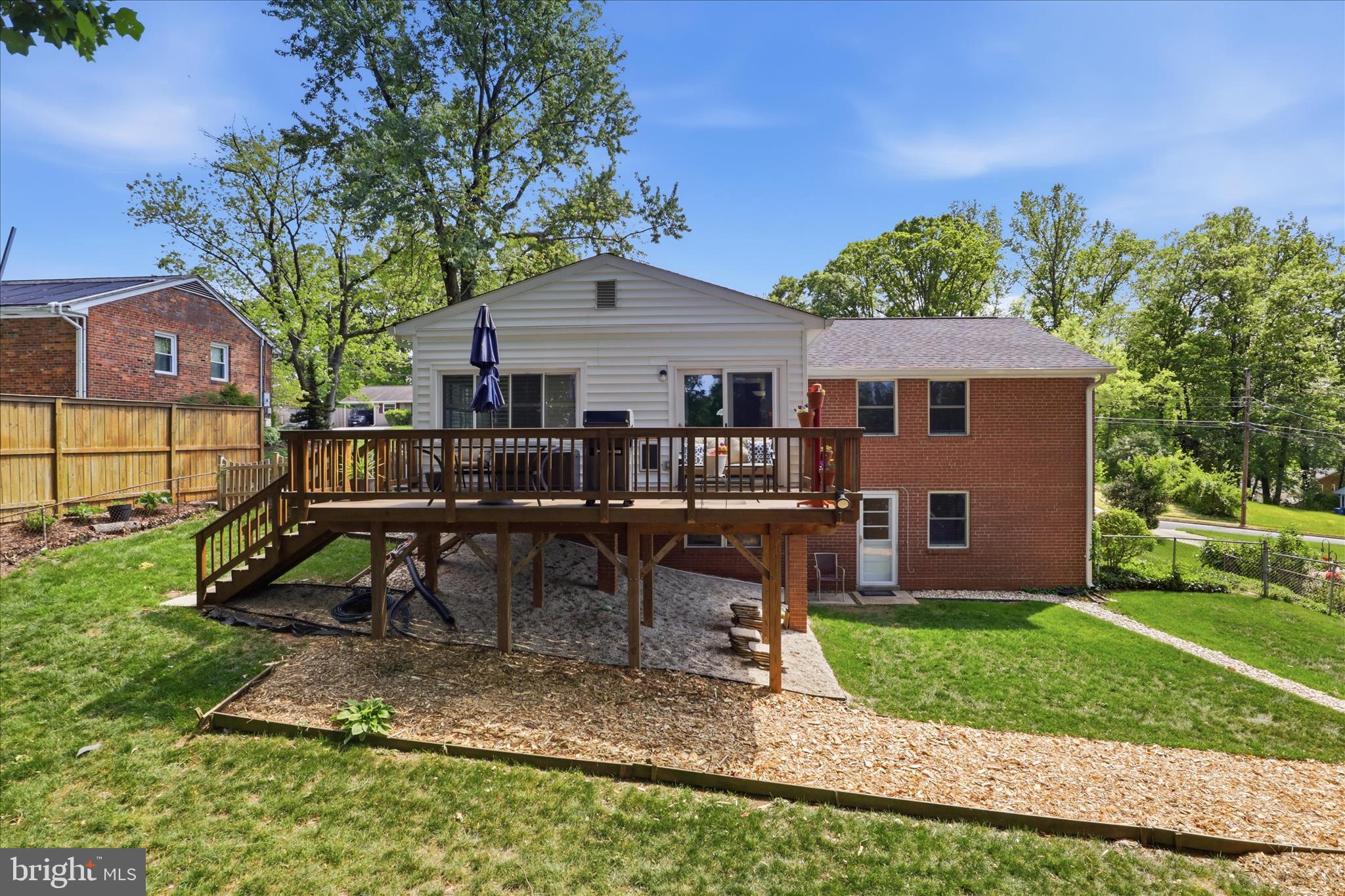 NORTH SPRINGFIELD - Residential