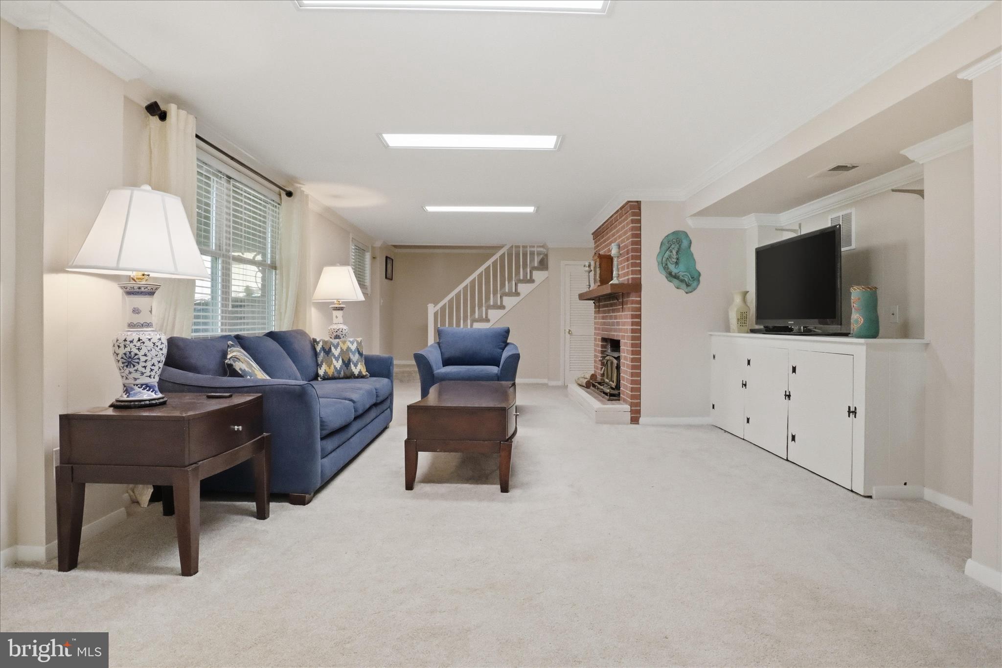 NORTH SPRINGFIELD - Residential