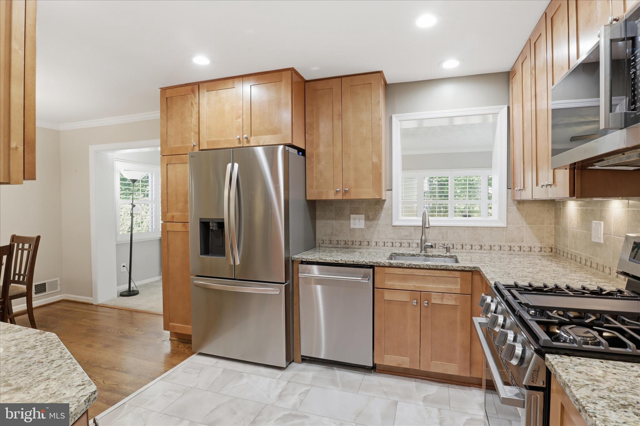 NORTH SPRINGFIELD - Residential