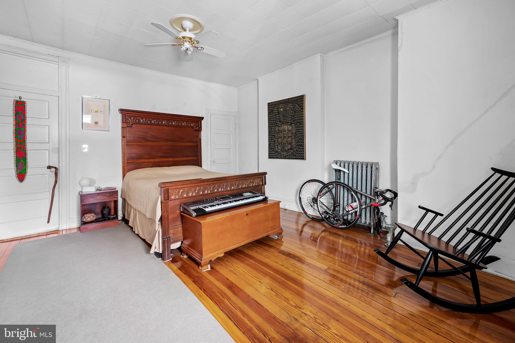 CHARLES VILLAGE - Residential Income