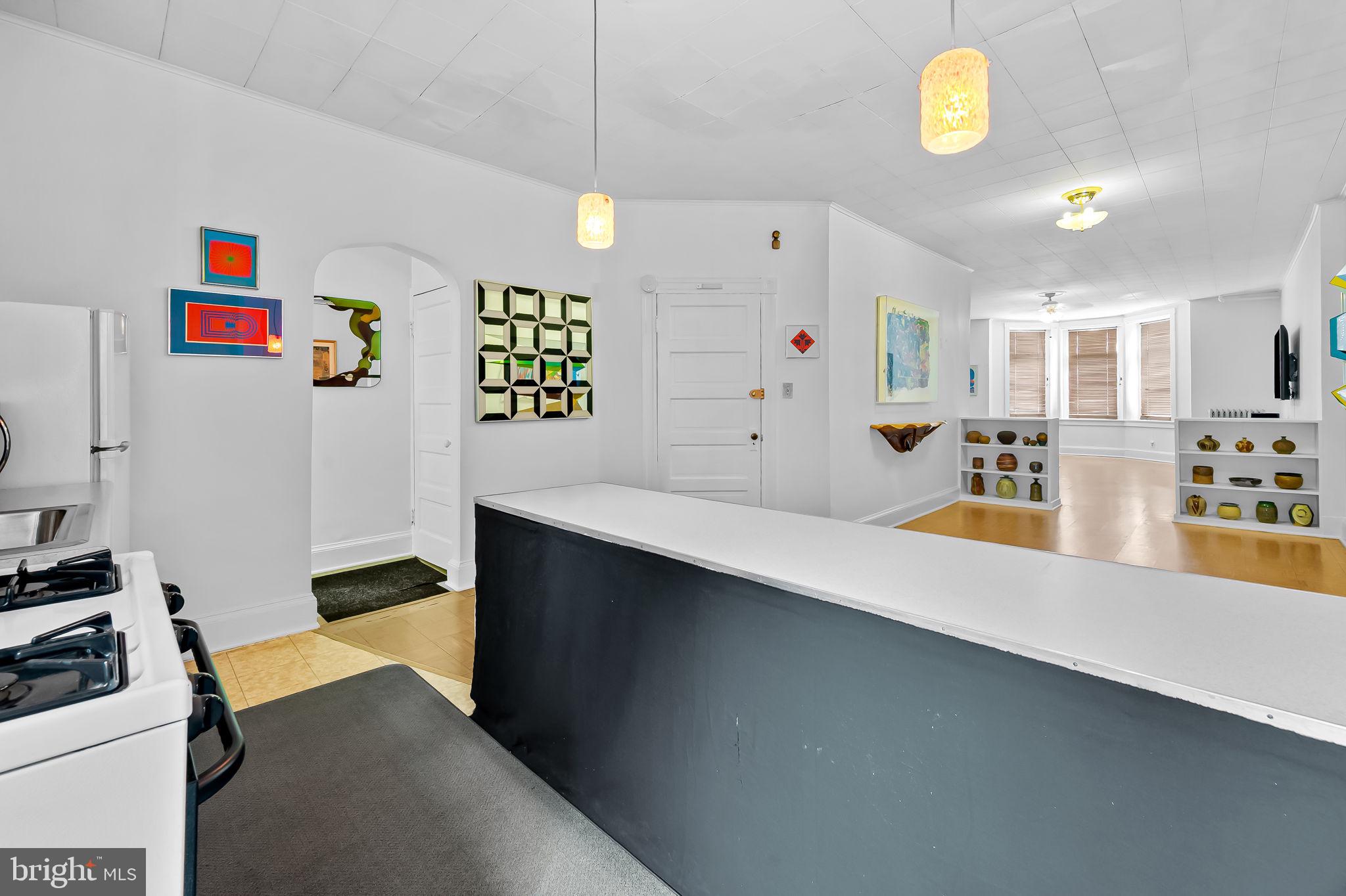 CHARLES VILLAGE - Residential Income
