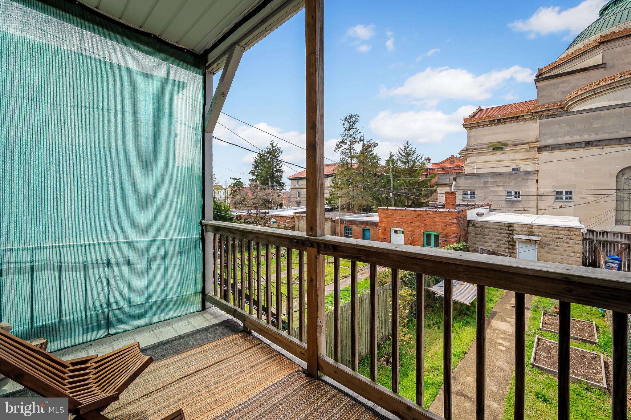 CHARLES VILLAGE - Residential Income