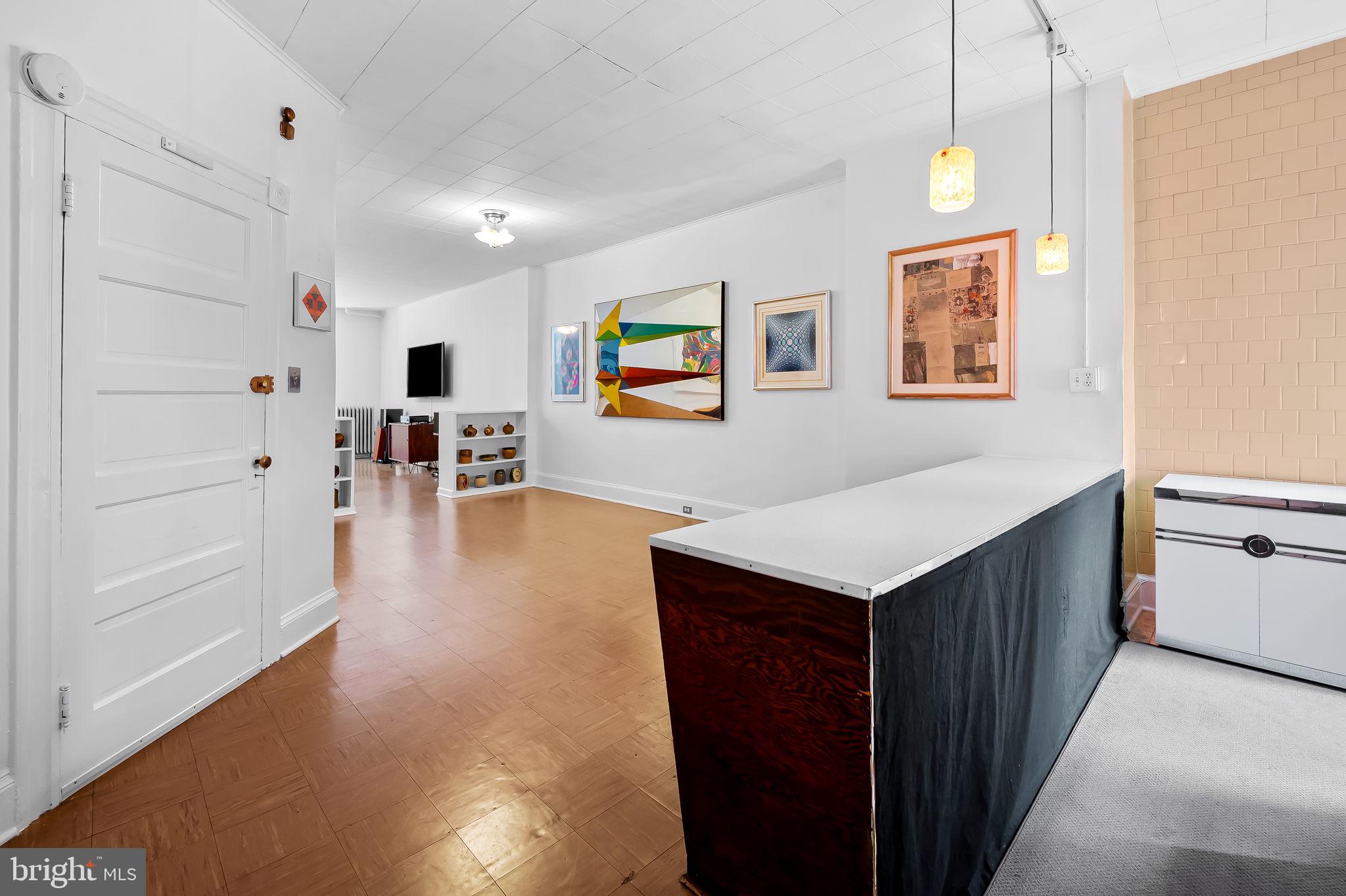 CHARLES VILLAGE - Residential Income