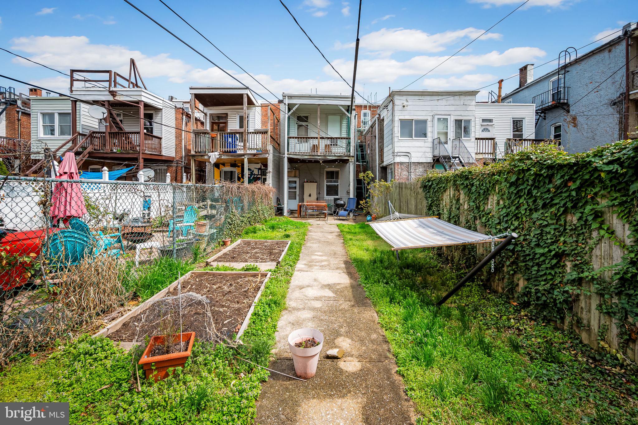 CHARLES VILLAGE - Residential Income