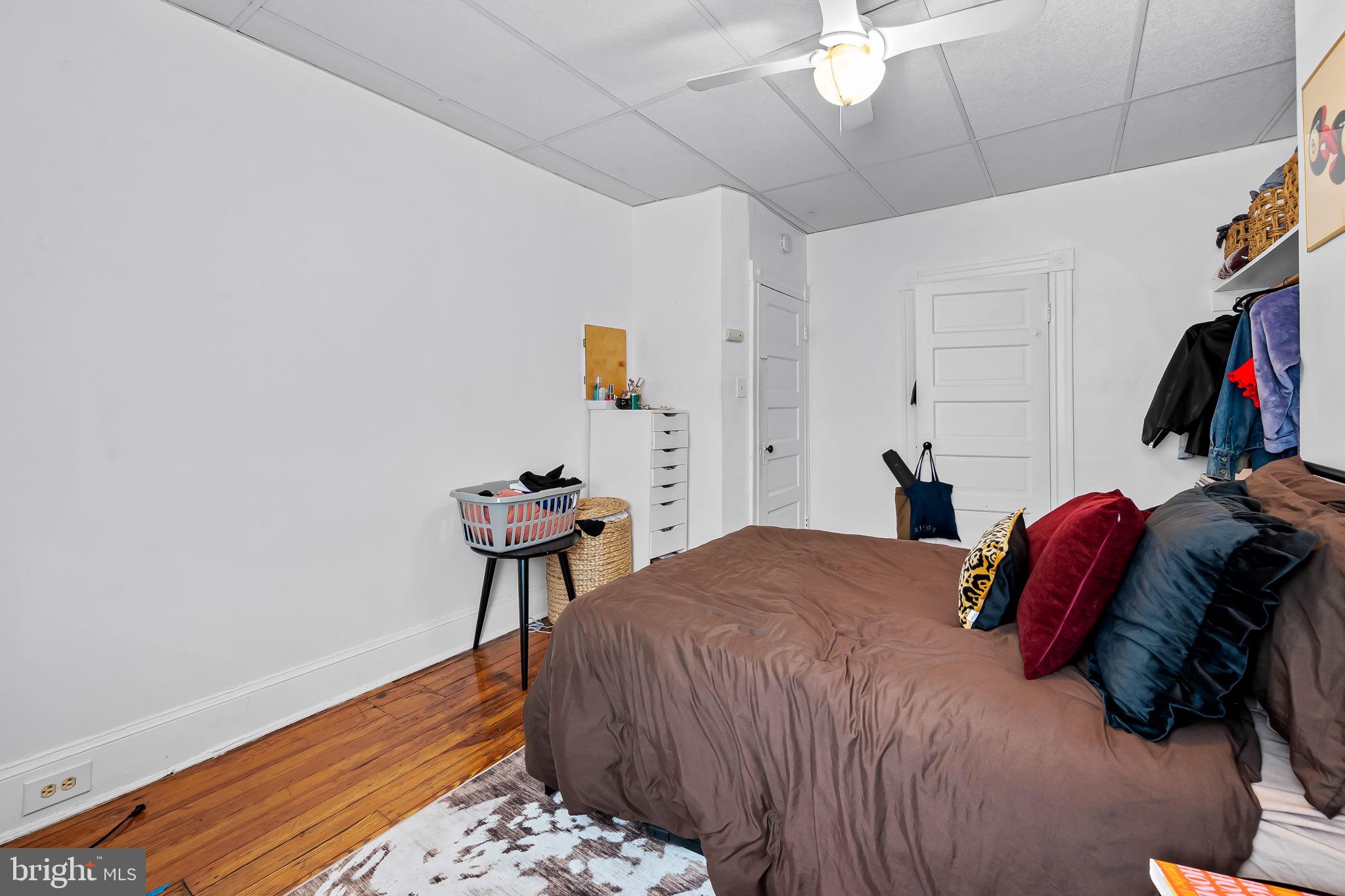 CHARLES VILLAGE - Residential Income