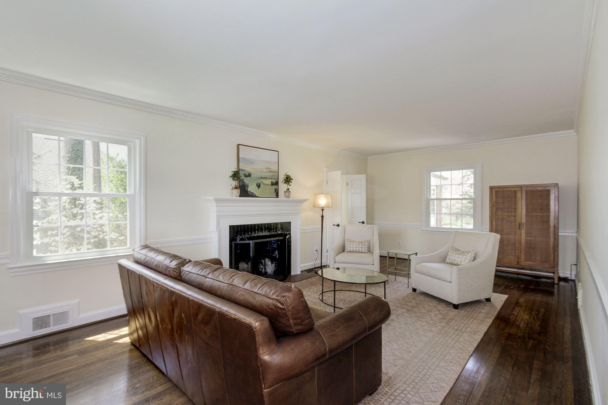 LOCUST HILL ESTATES - Residential