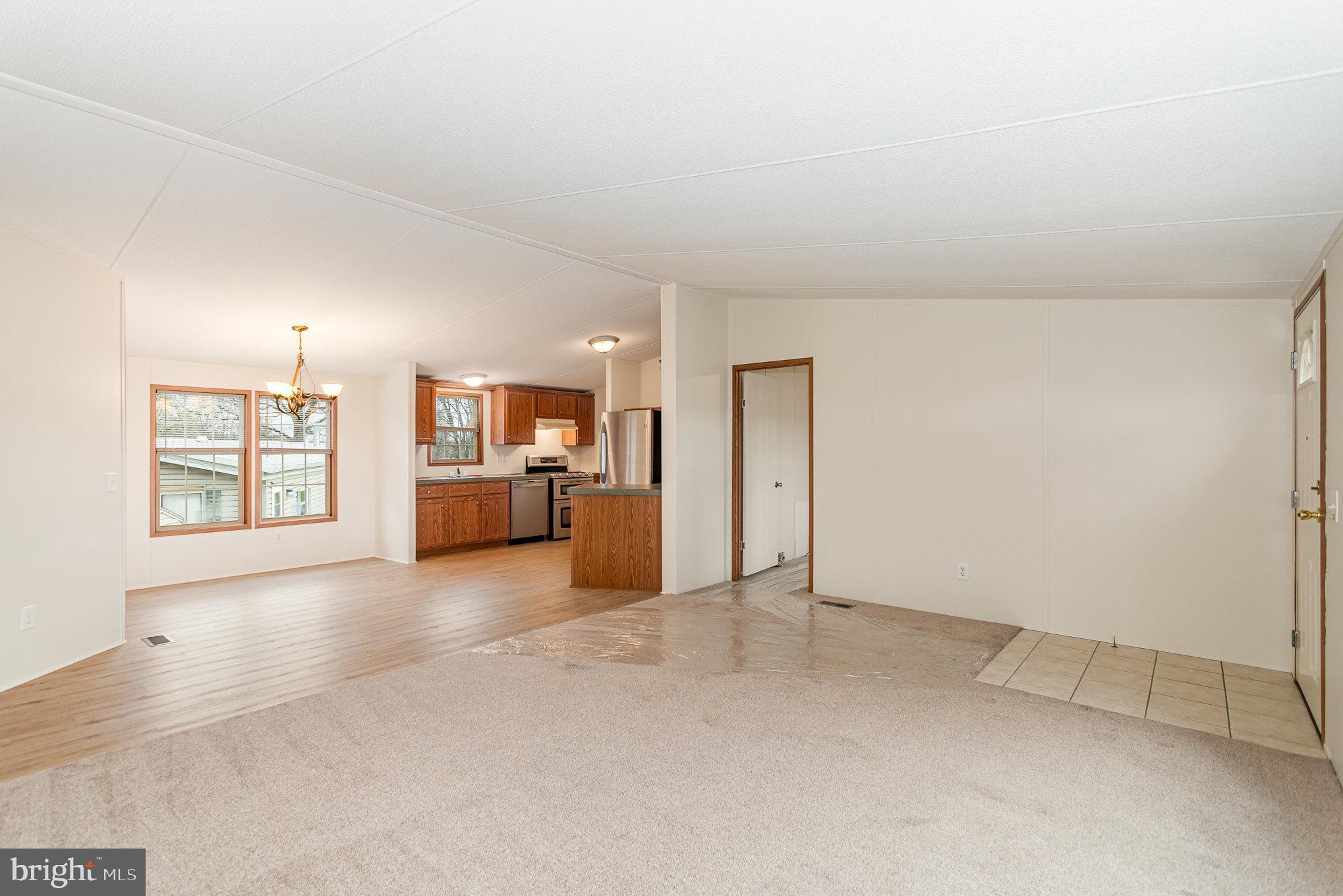 THUNDERBIRD TERRACE - Residential