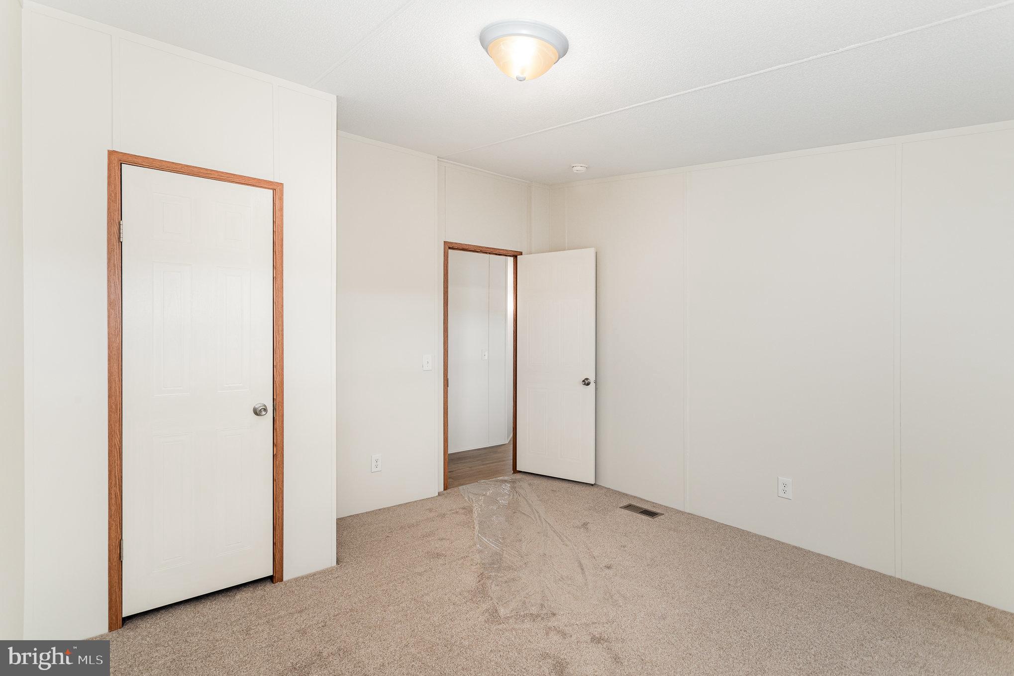 THUNDERBIRD TERRACE - Residential