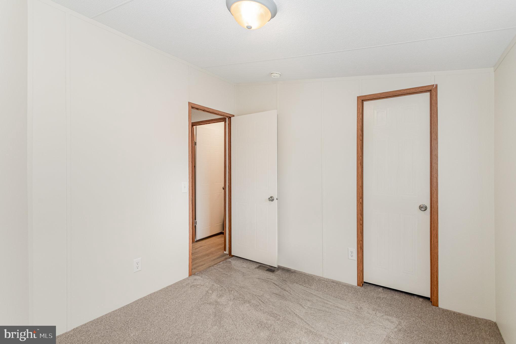 THUNDERBIRD TERRACE - Residential