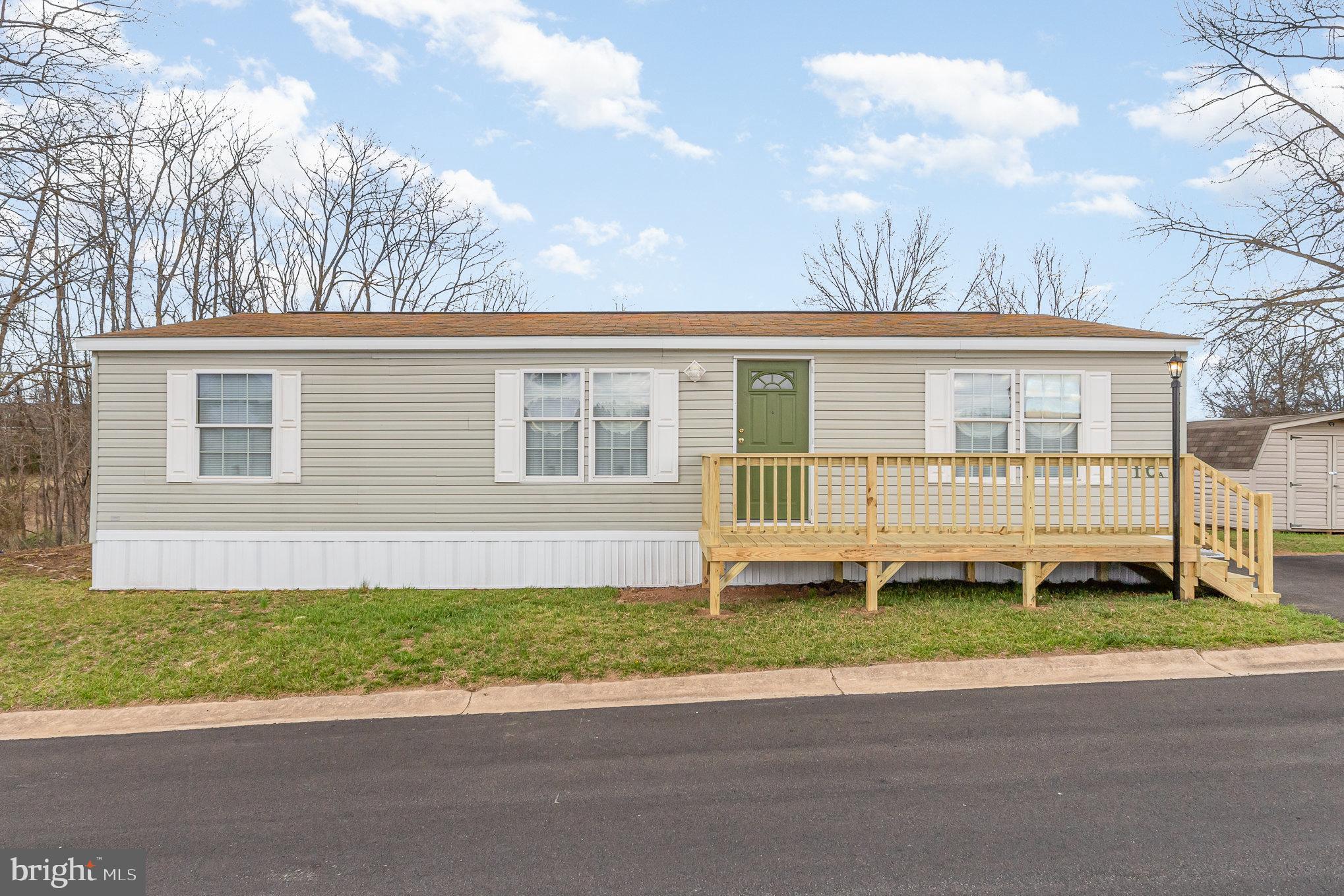 THUNDERBIRD TERRACE - Residential