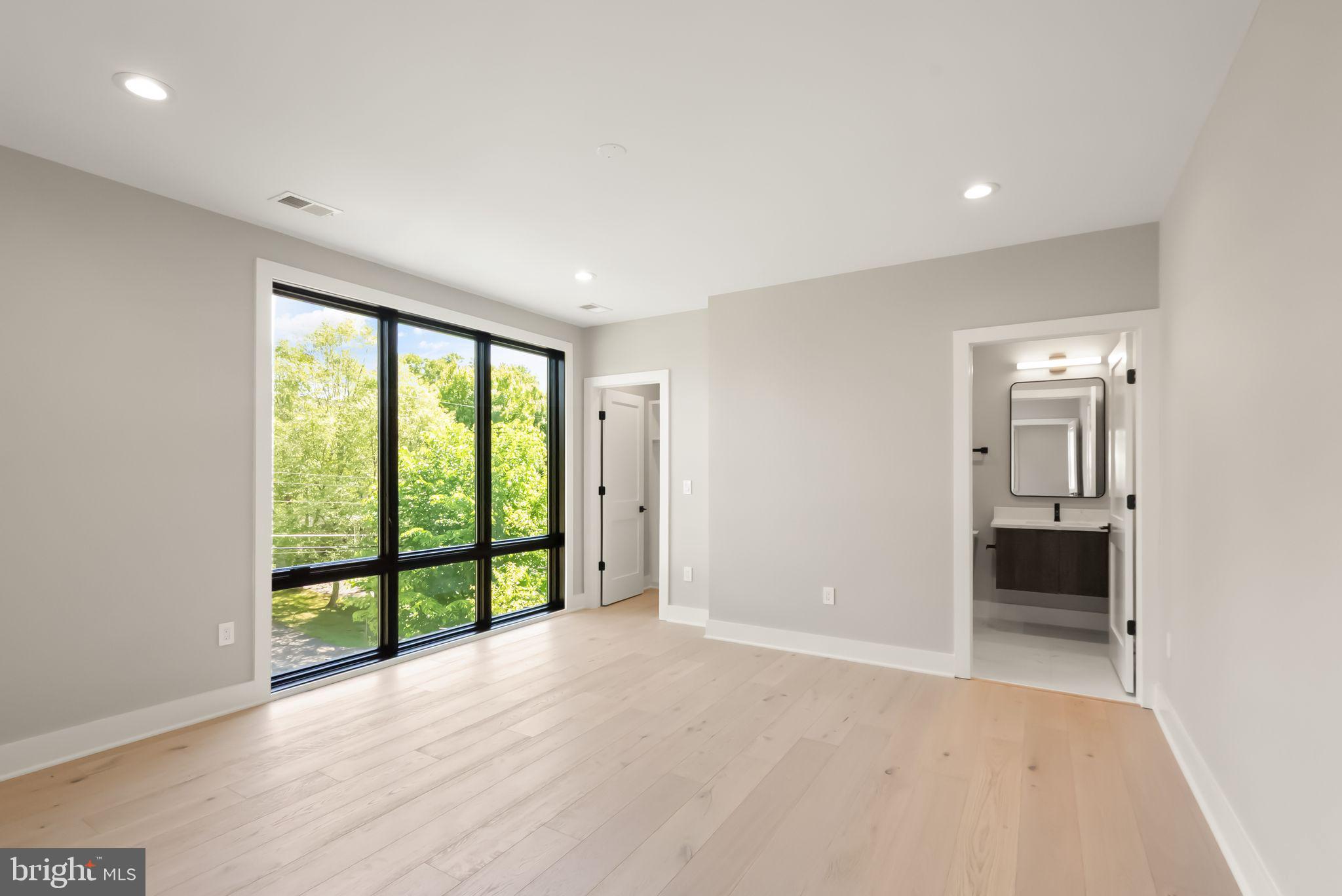 AVALON - Residential