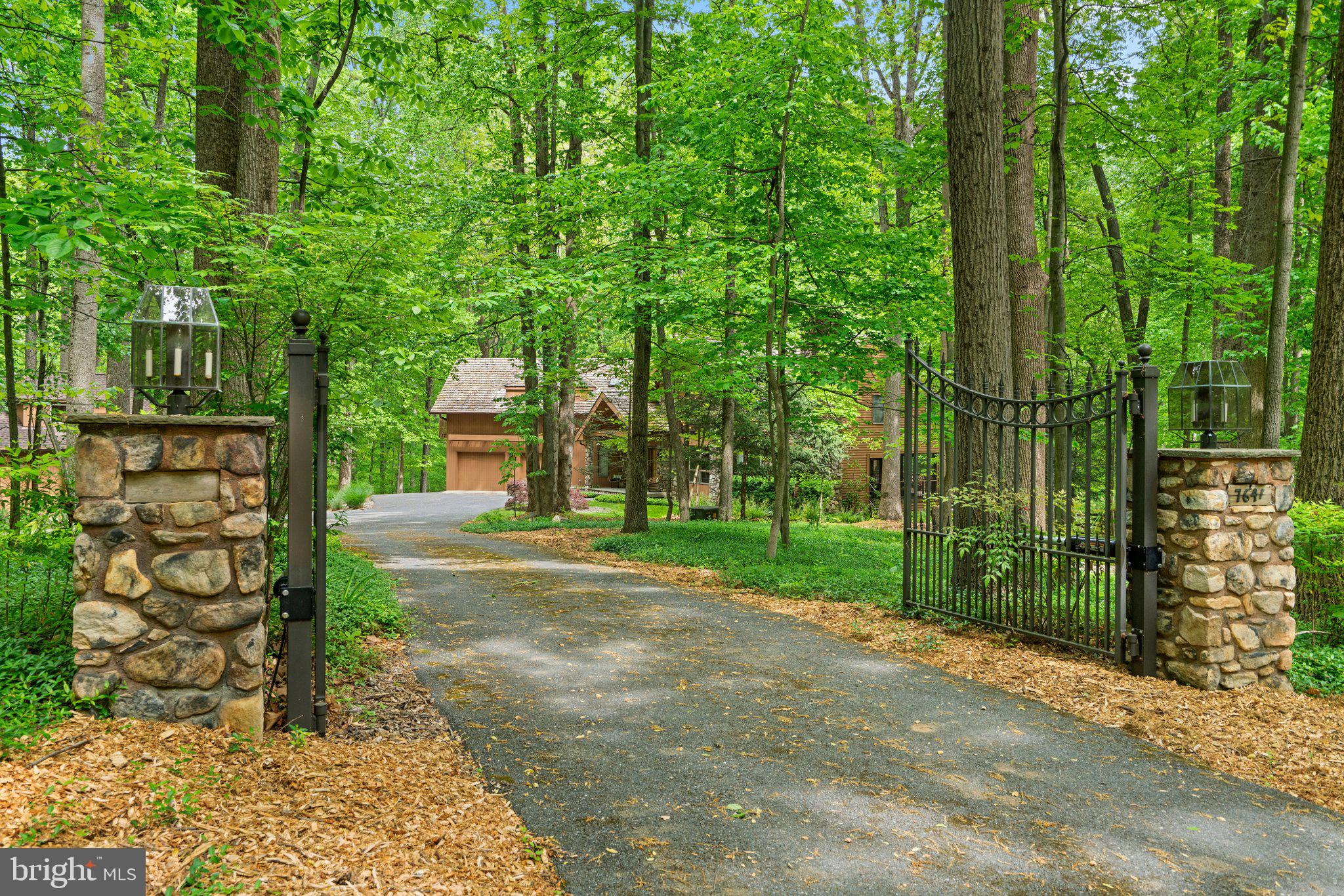 KINDLER OVERLOOK - Residential