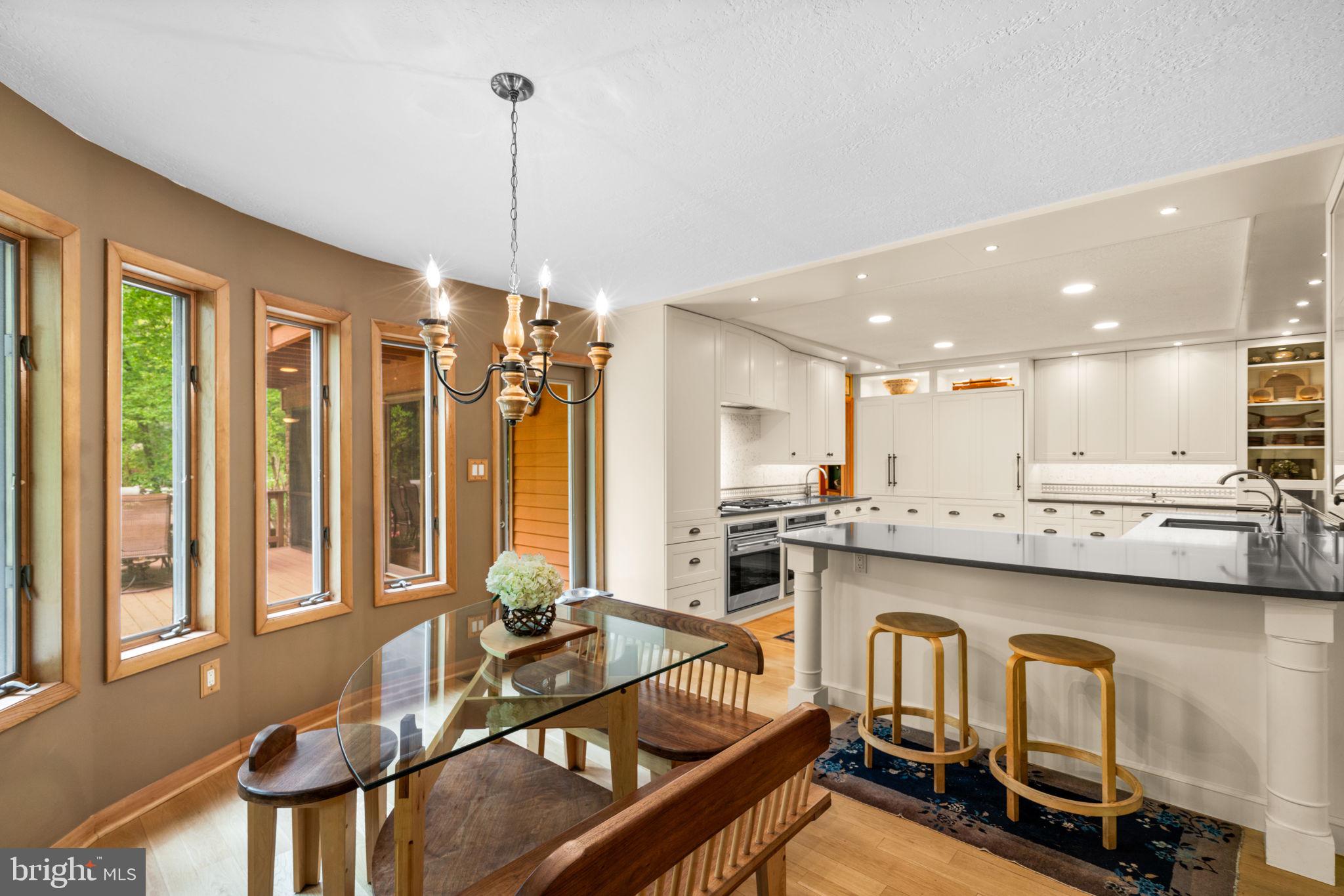 KINDLER OVERLOOK - Residential