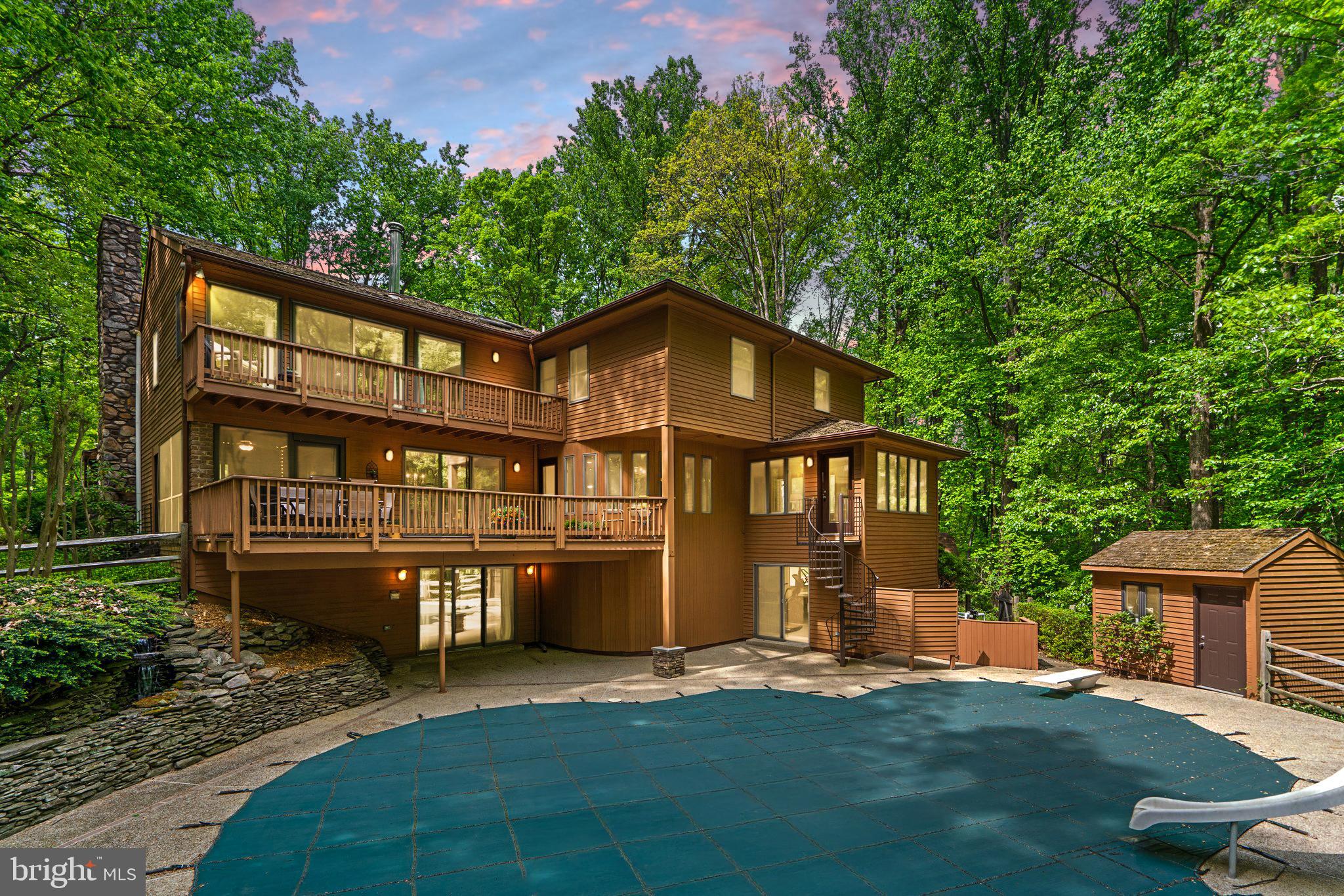 KINDLER OVERLOOK - Residential