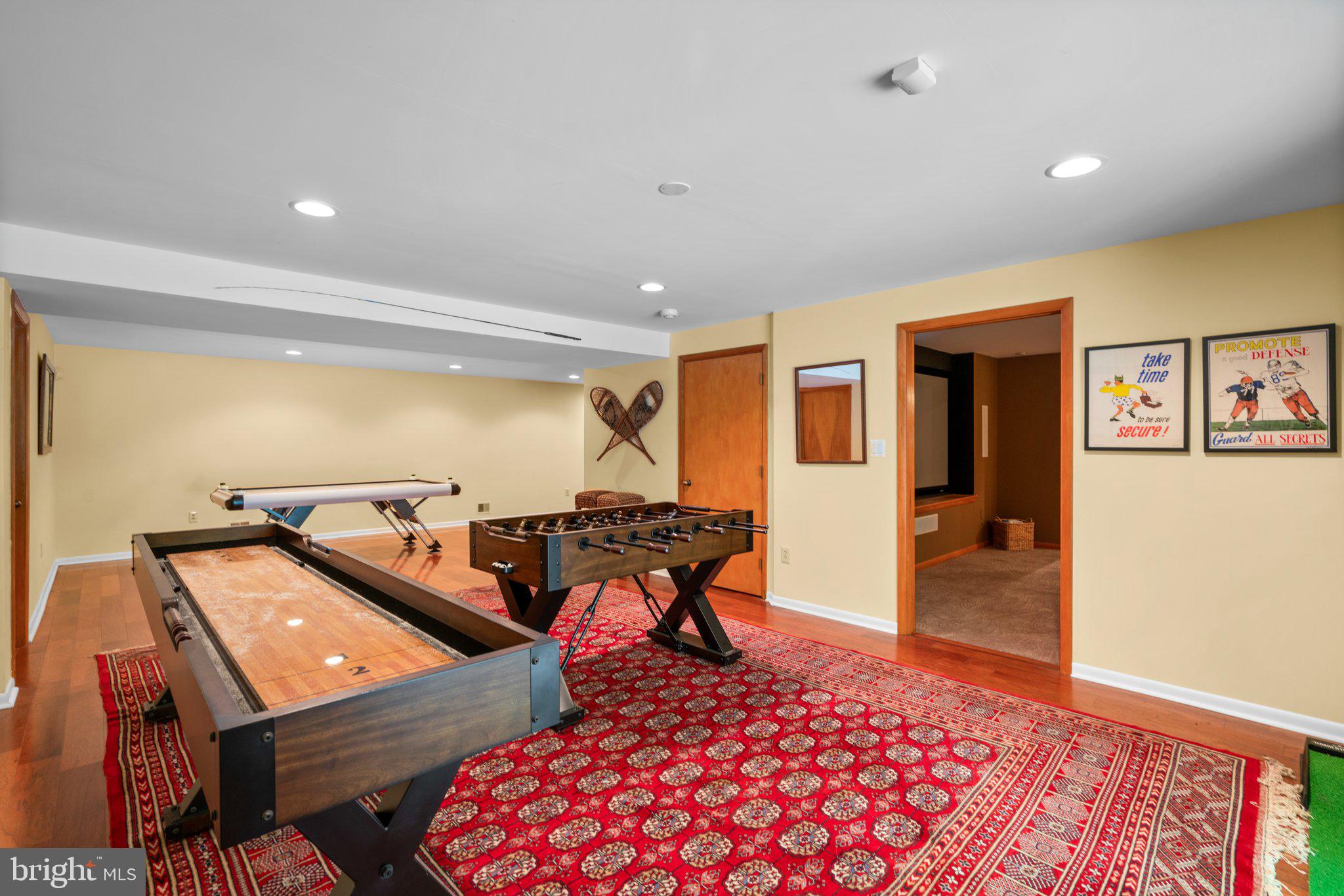 KINDLER OVERLOOK - Residential