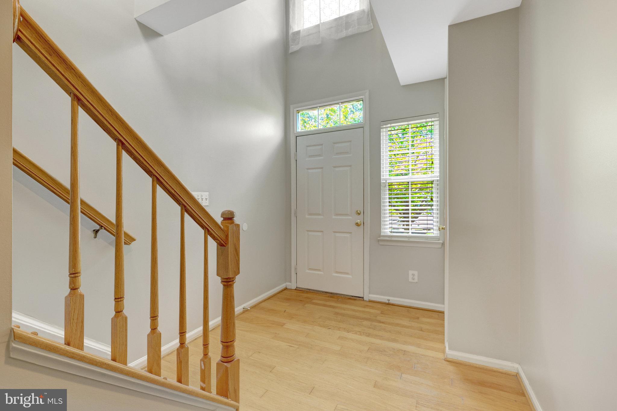 MCNAIR FARMS LANDBAY - Residential Lease