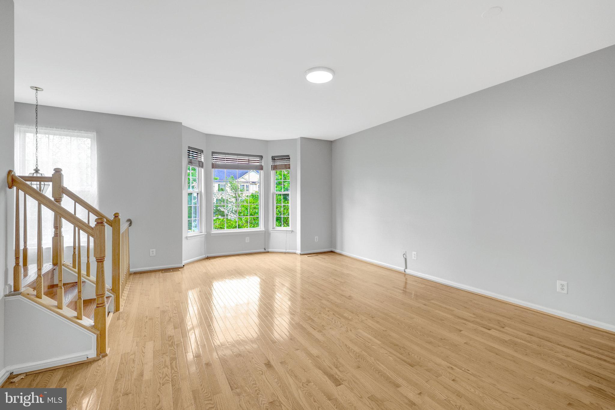 MCNAIR FARMS LANDBAY - Residential Lease