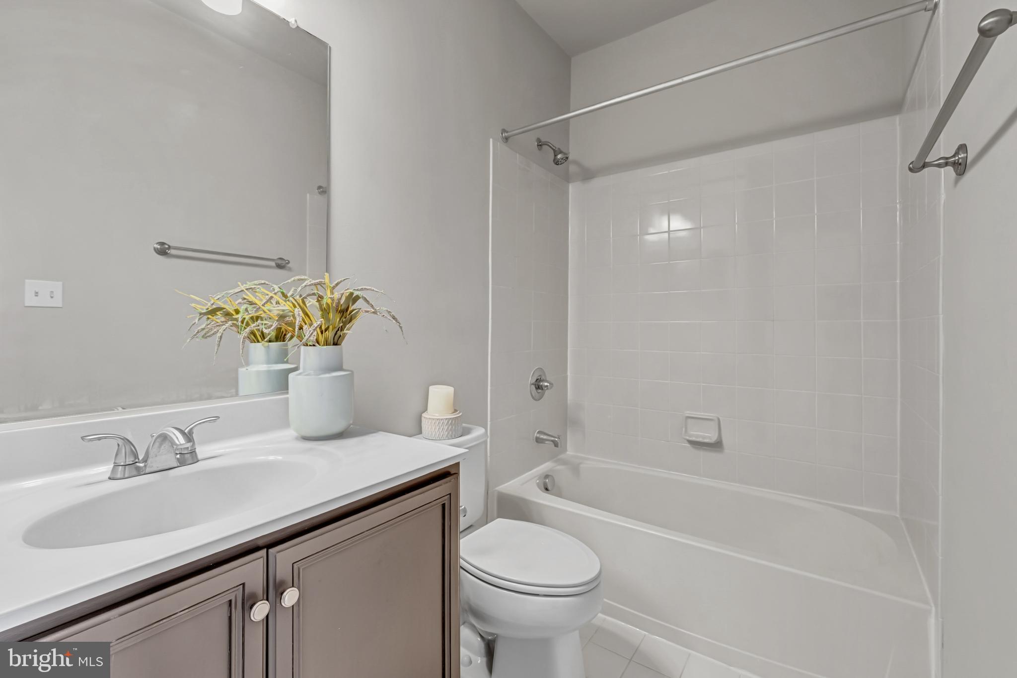 AMBERLEA AT SOUTH RIDING - Residential