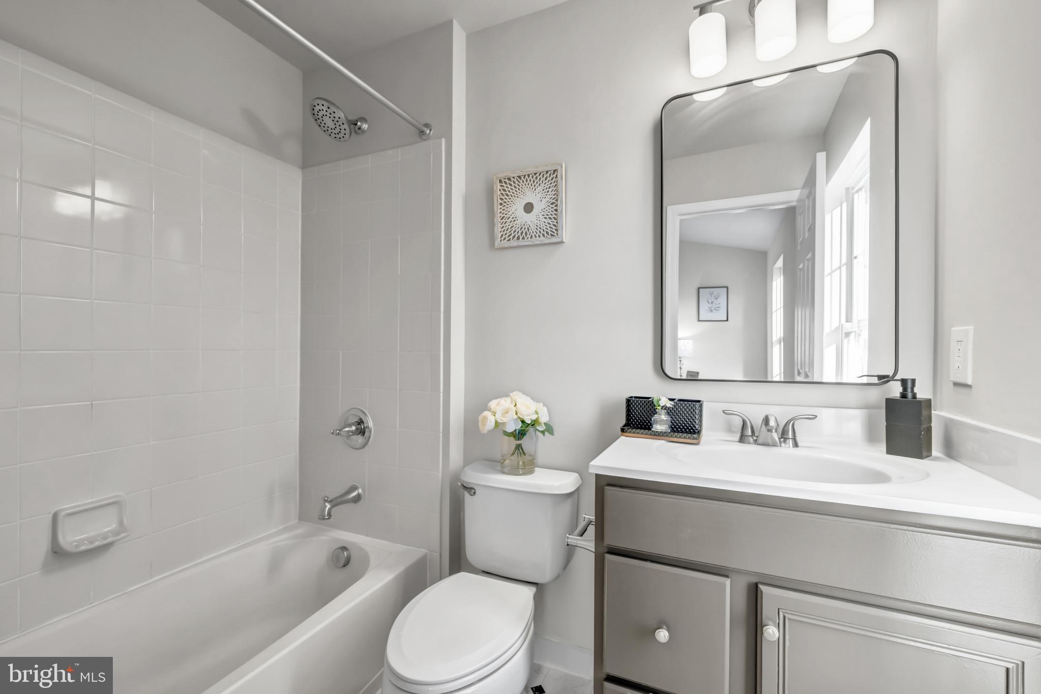 AMBERLEA AT SOUTH RIDING - Residential