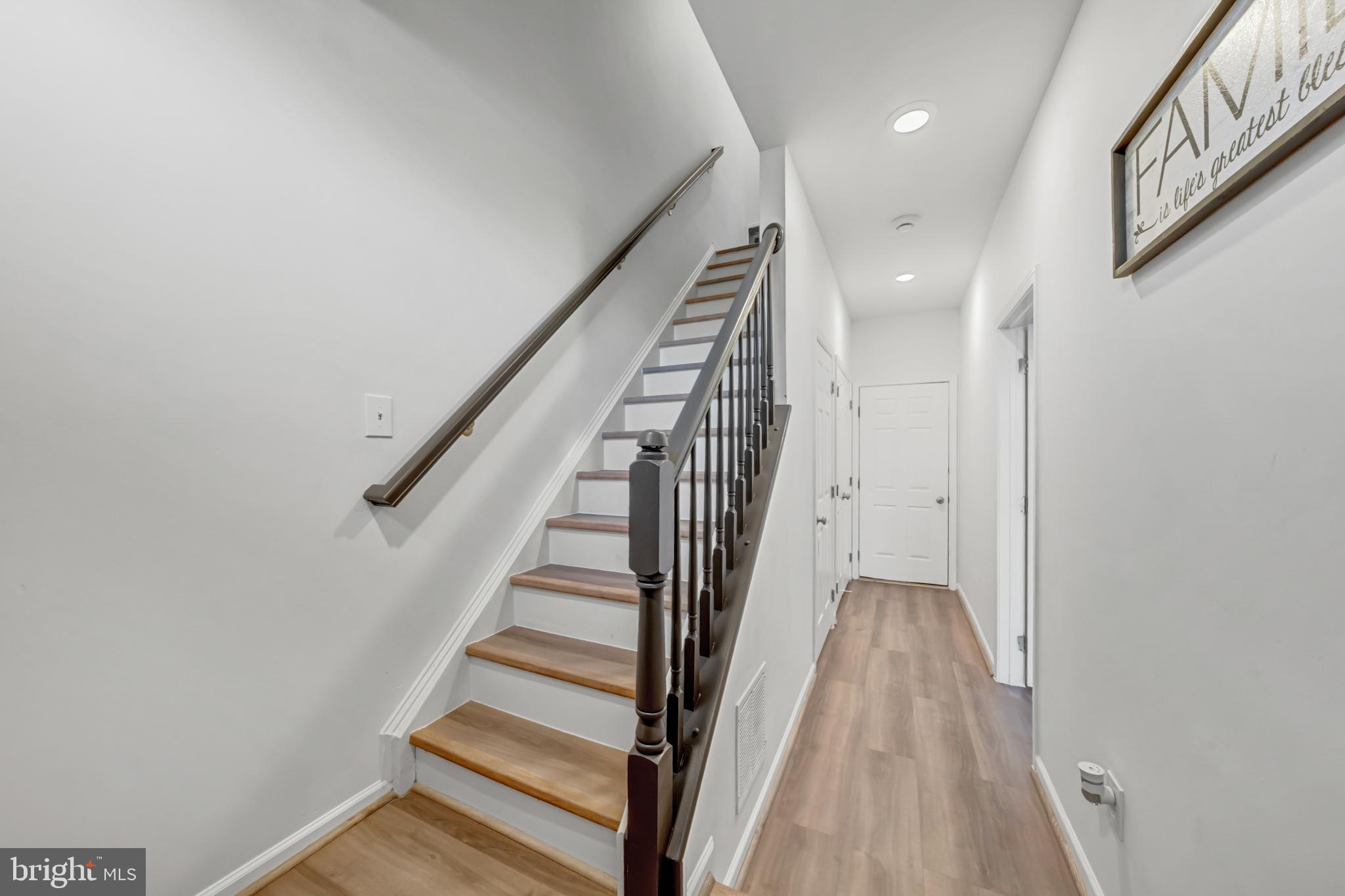 AMBERLEA AT SOUTH RIDING - Residential