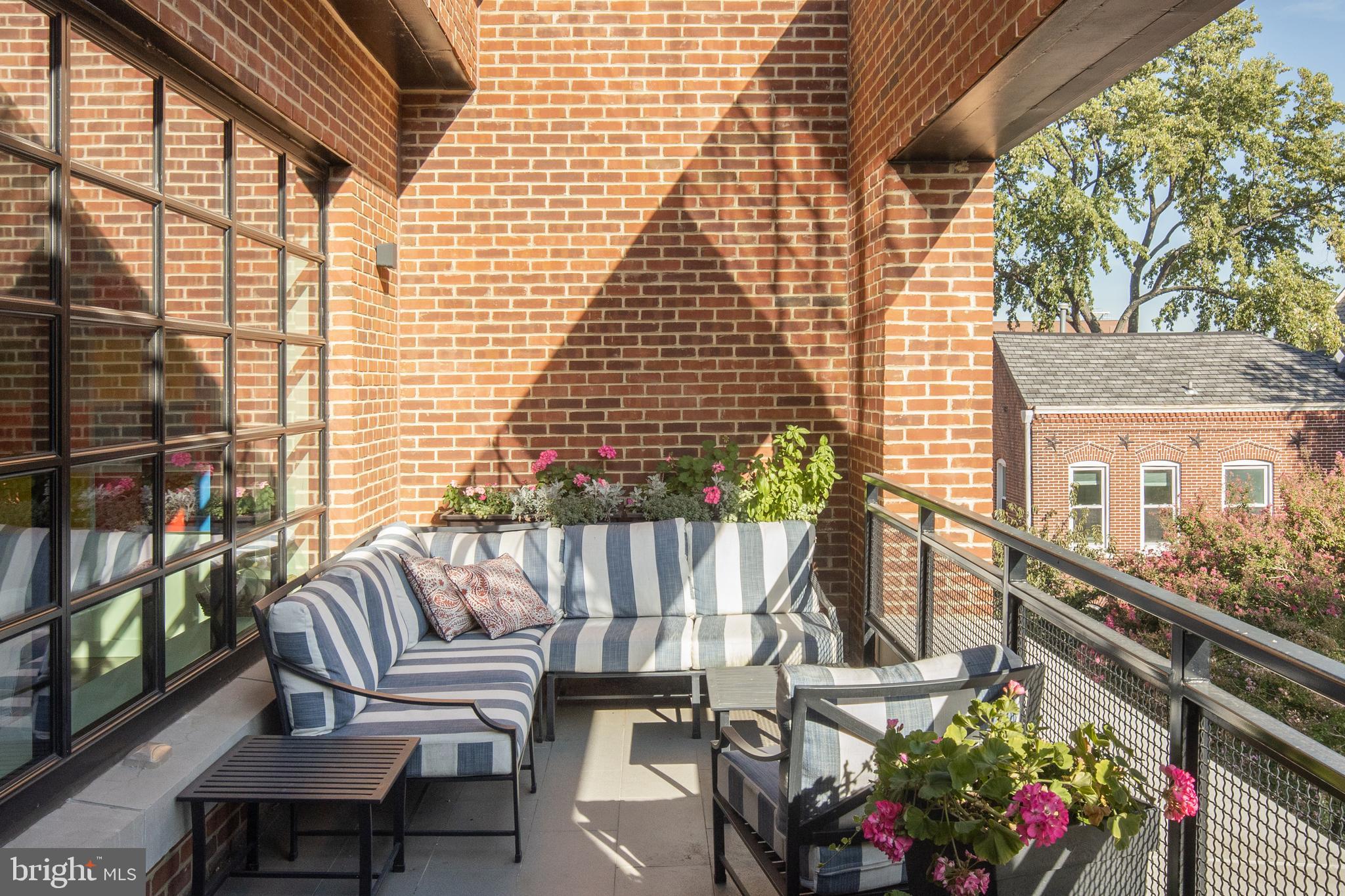 GEORGETOWN - Residential