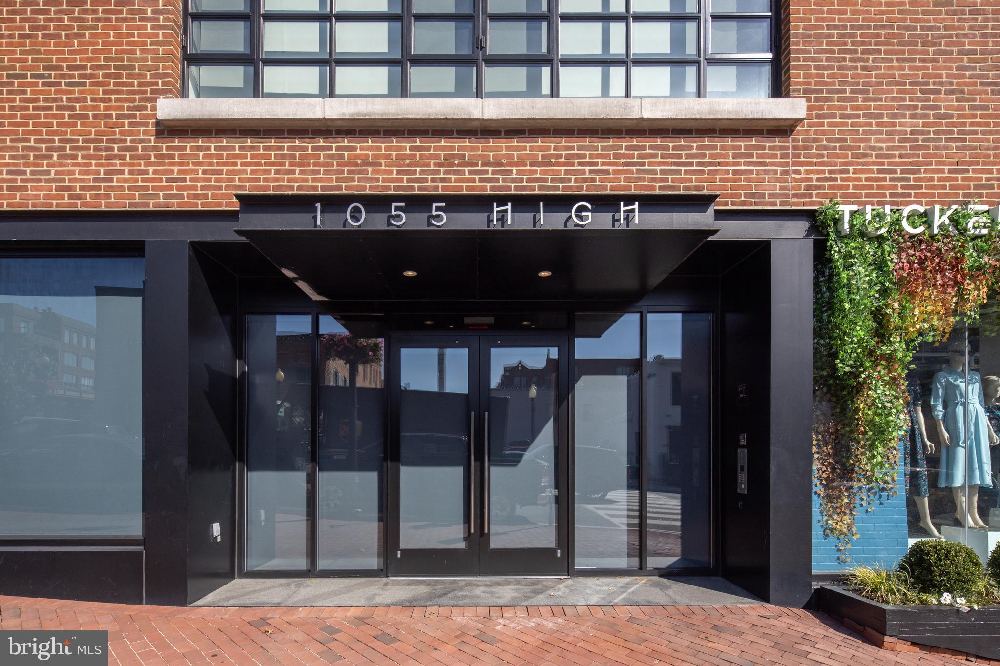 GEORGETOWN - Residential
