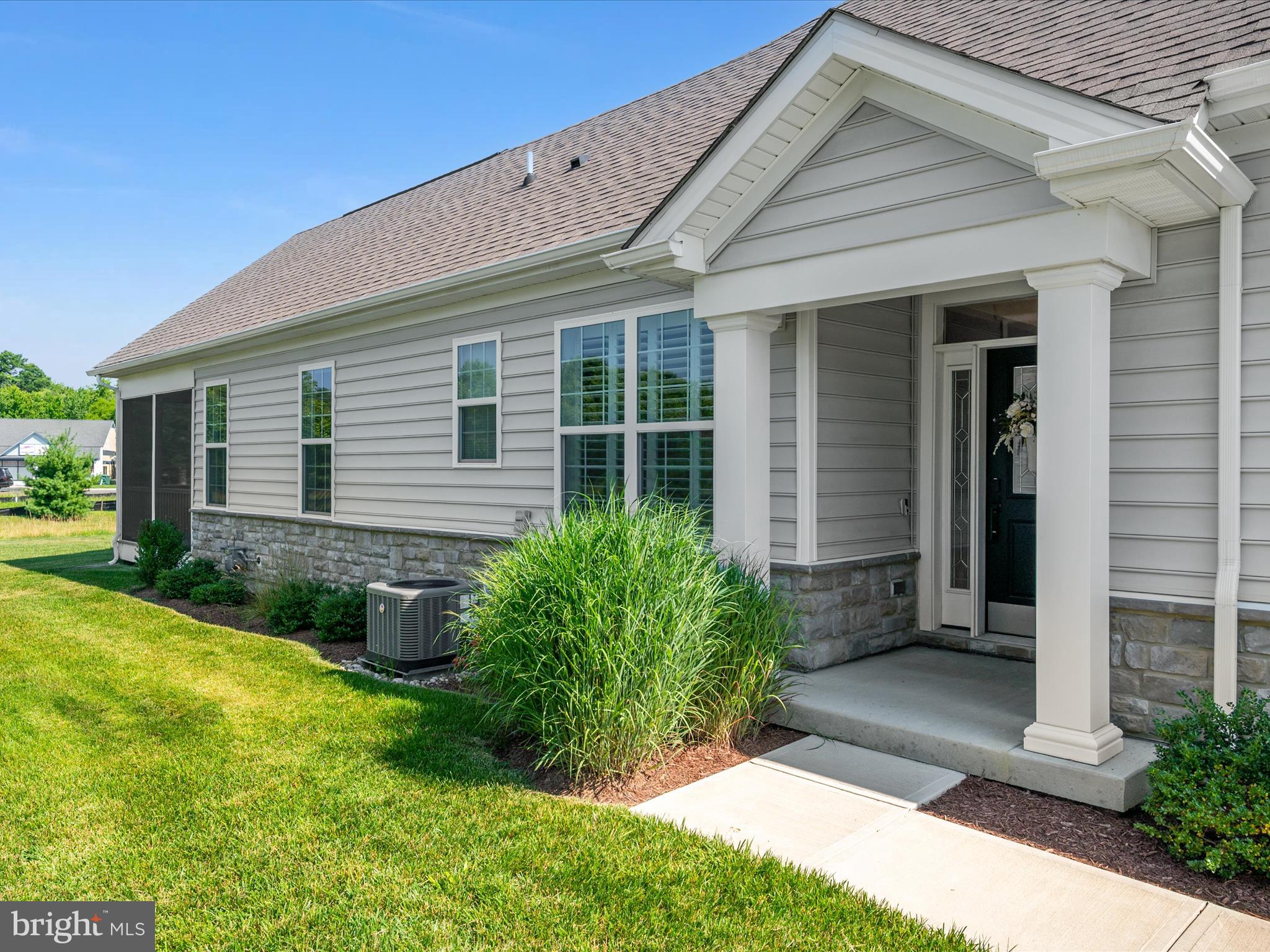 344 MOORINGS CIRCLE 104
