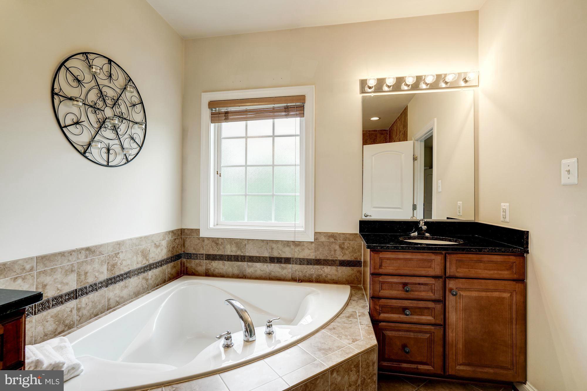 KINCAID FOREST - Residential