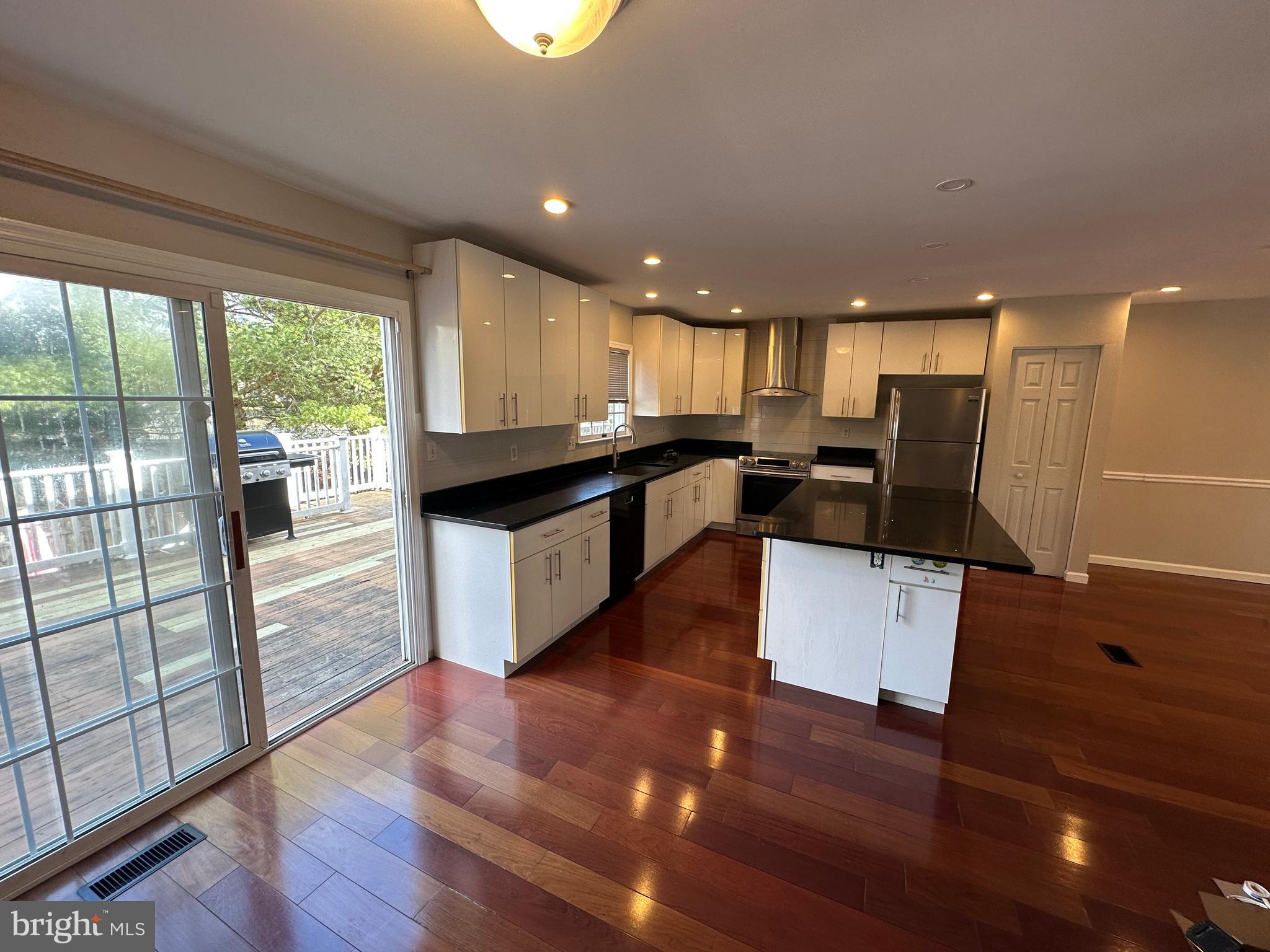 FOXBOROUGH FARMS - Residential Lease