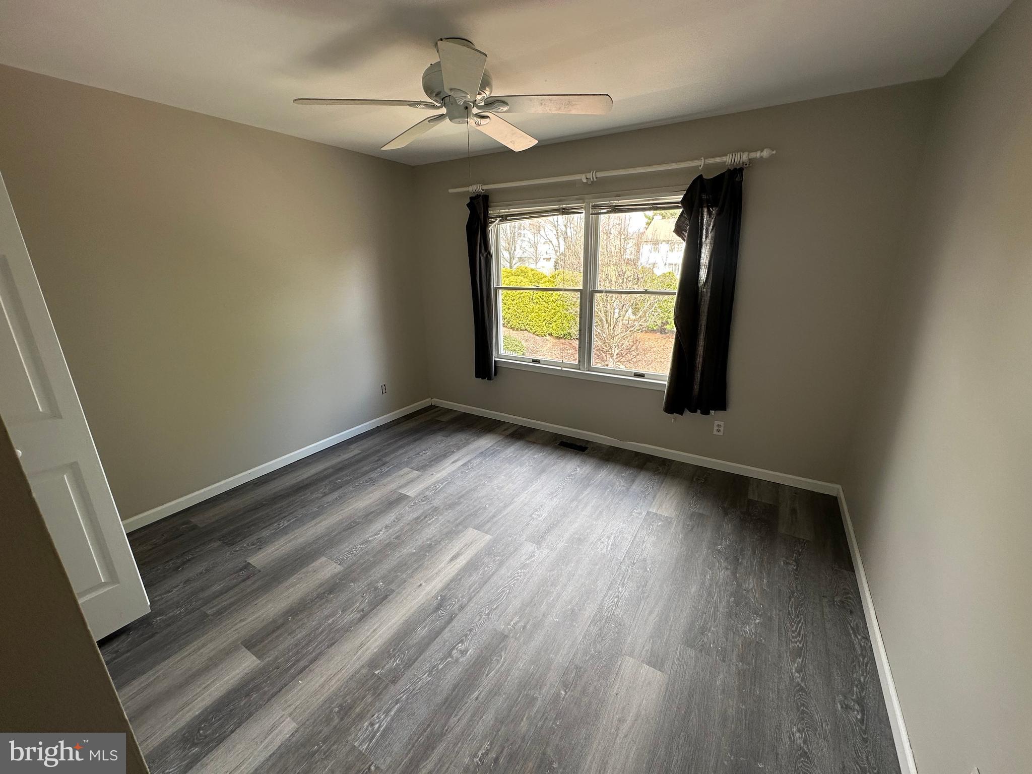 FOXBOROUGH FARMS - Residential Lease