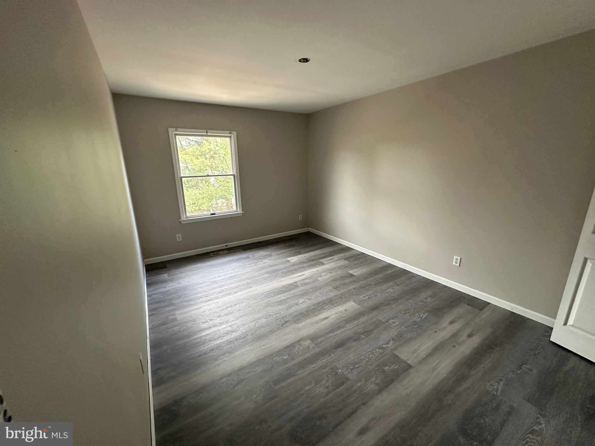 FOXBOROUGH FARMS - Residential Lease