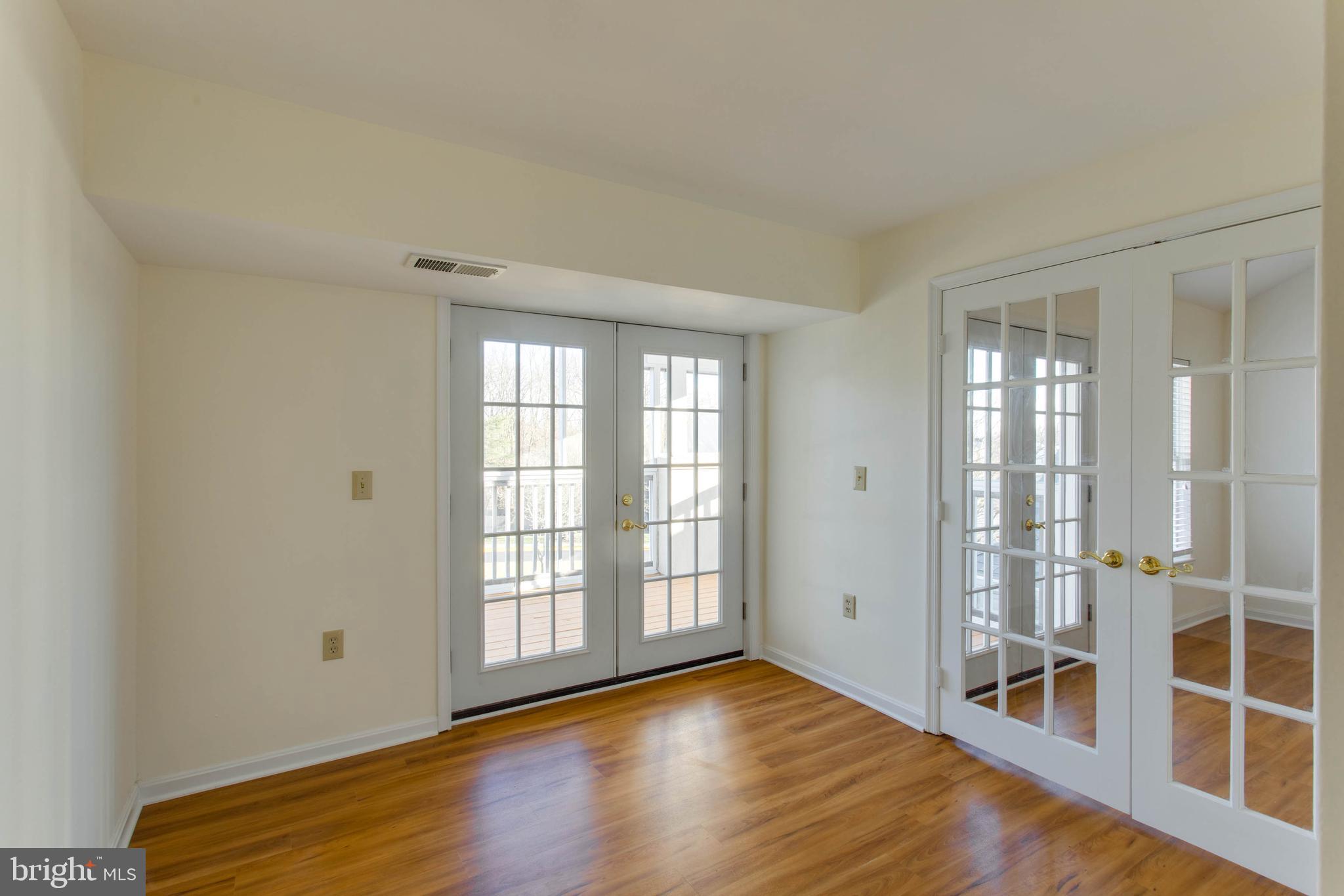 GREENBELT LAKE VILLAGE - Residential