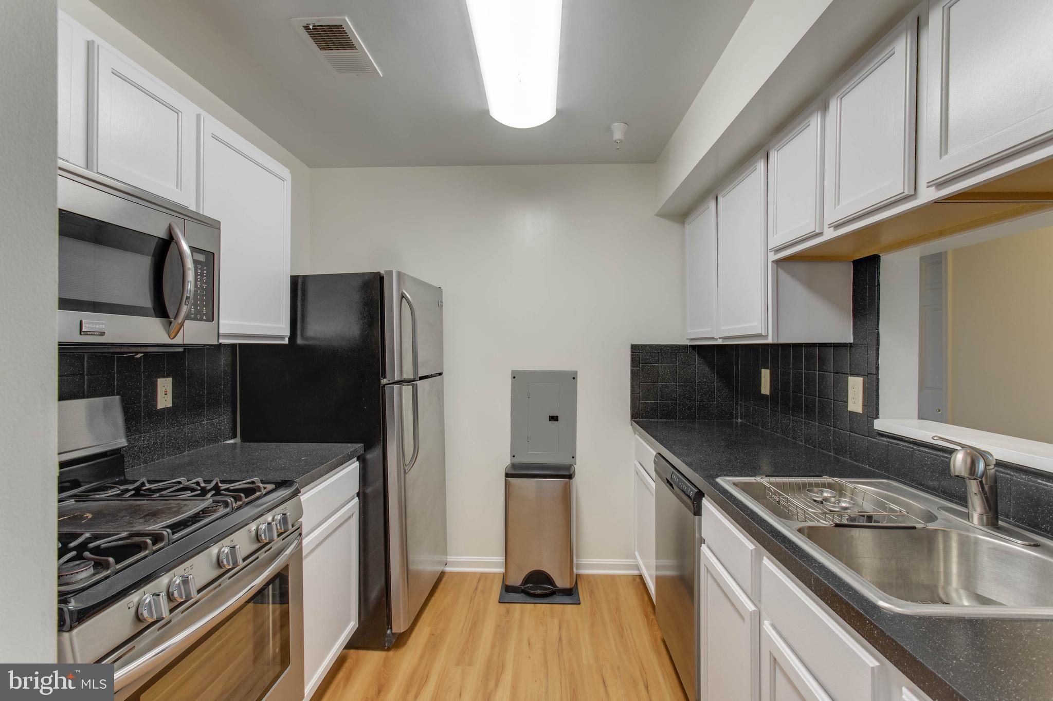 GREENBELT LAKE VILLAGE - Residential