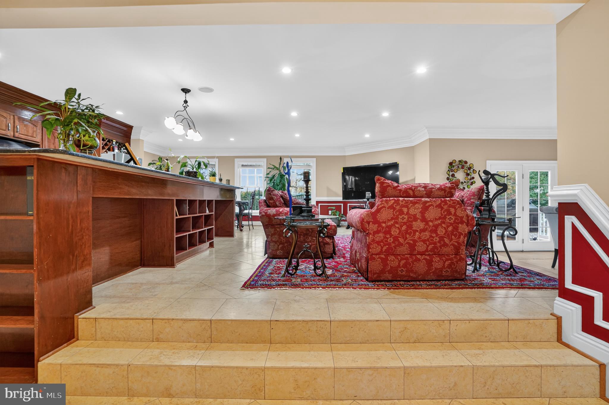 ANNANDALE TERRACE - Residential