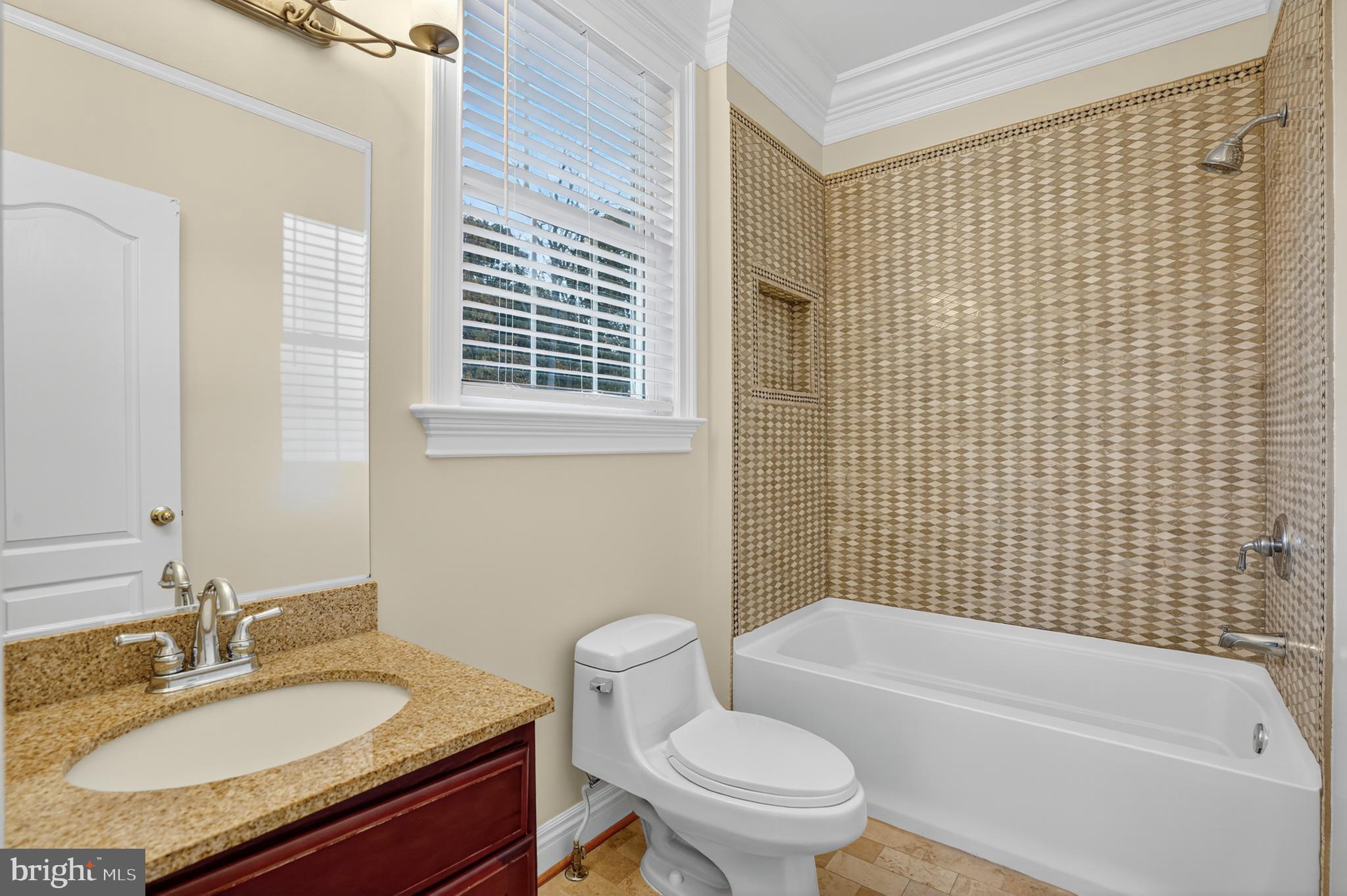 ANNANDALE TERRACE - Residential