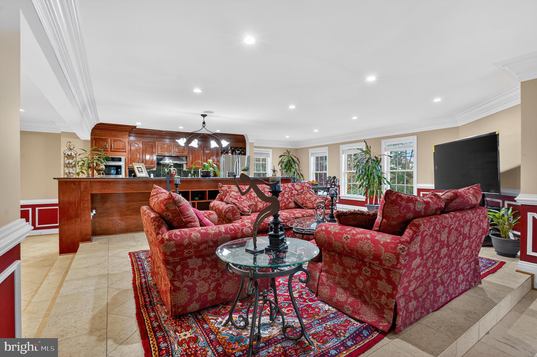 ANNANDALE TERRACE - Residential