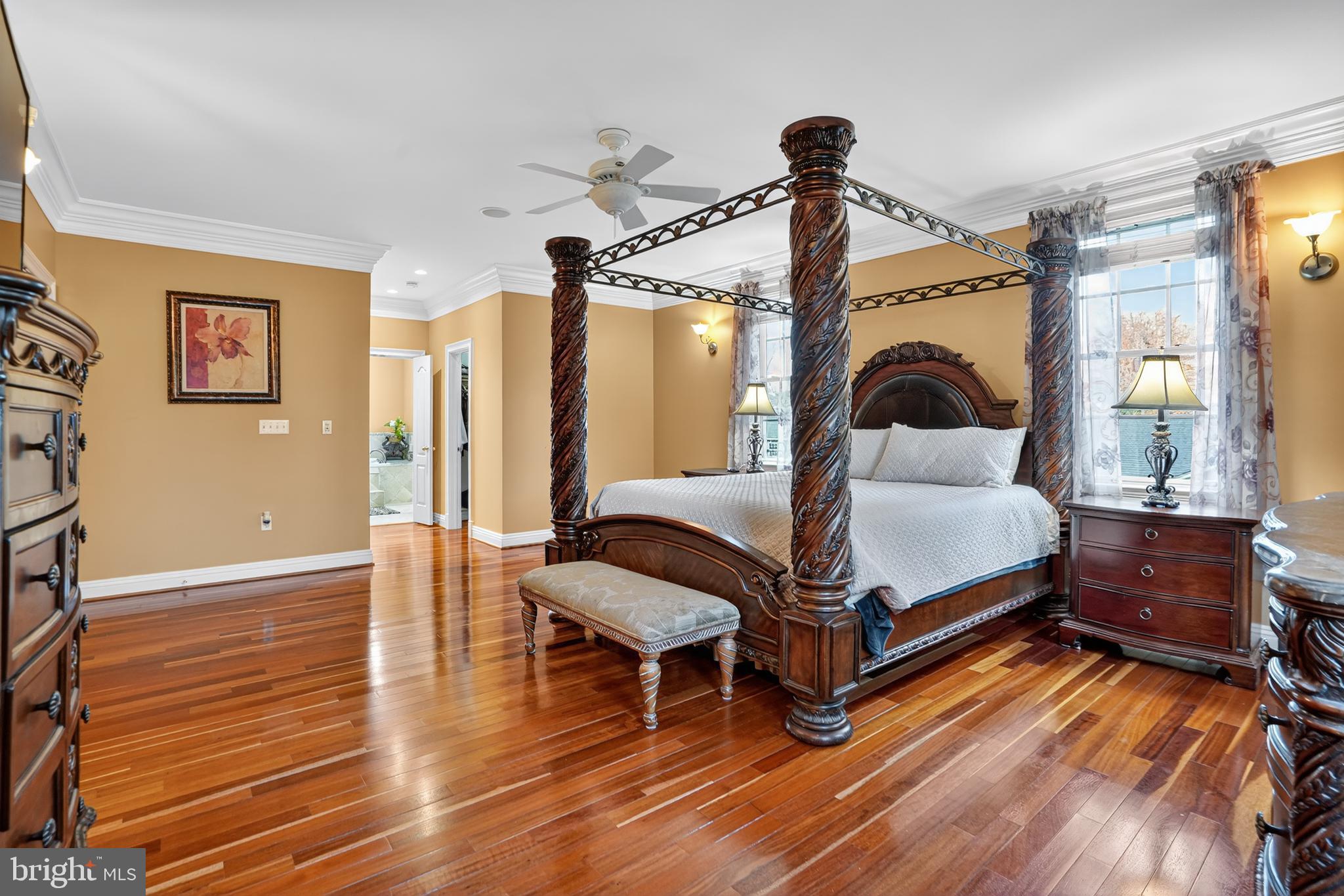 ANNANDALE TERRACE - Residential