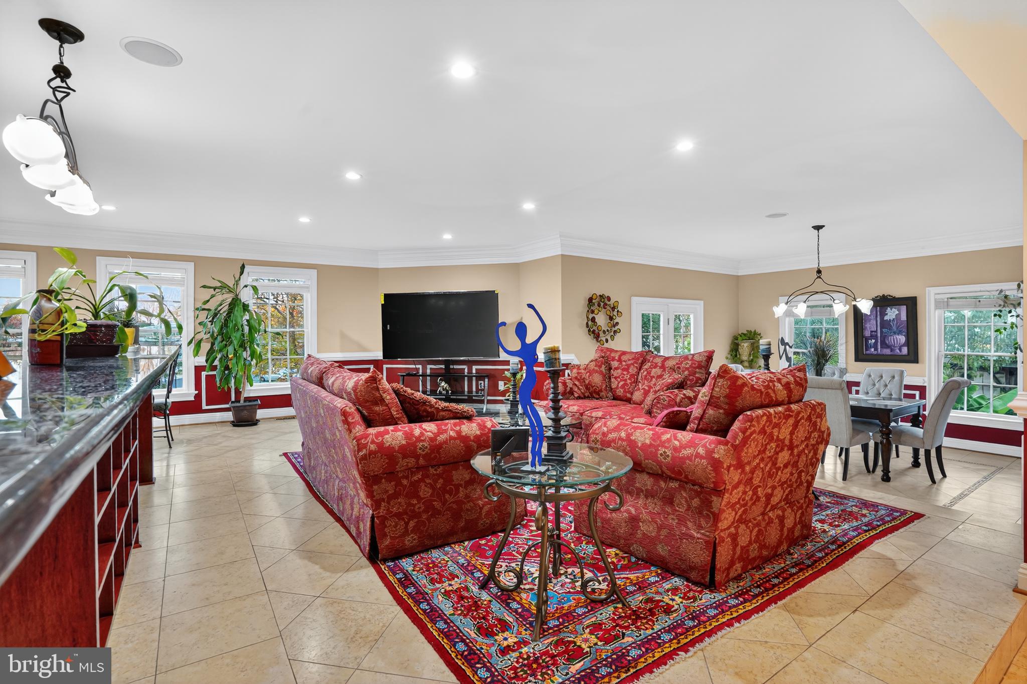 ANNANDALE TERRACE - Residential