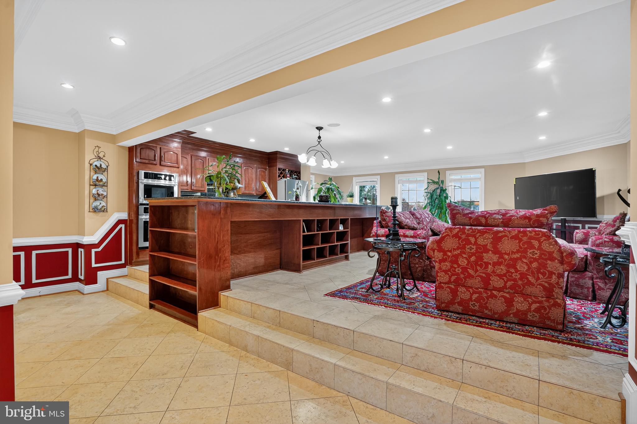 ANNANDALE TERRACE - Residential