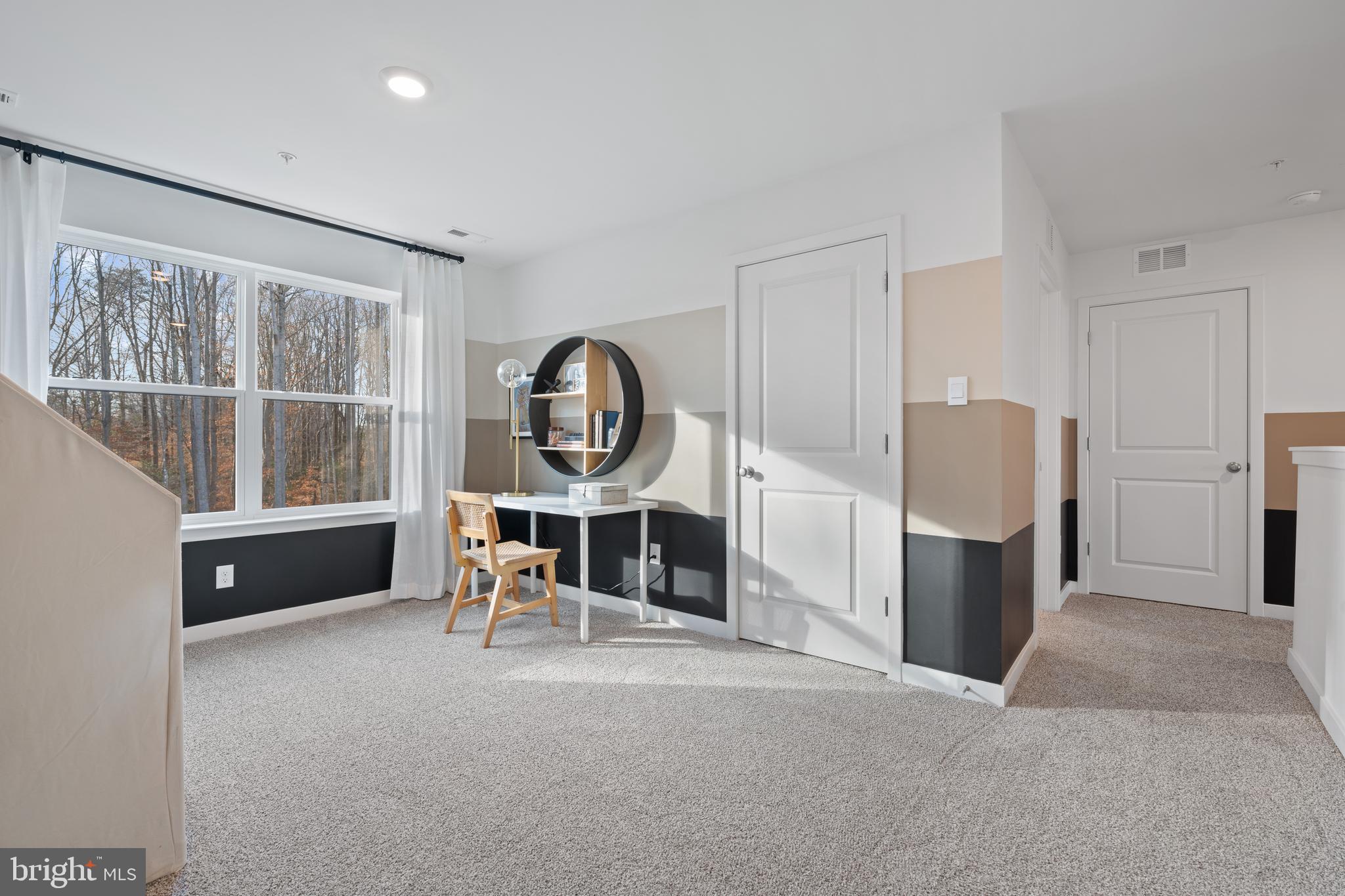 ACTON PARK - Residential