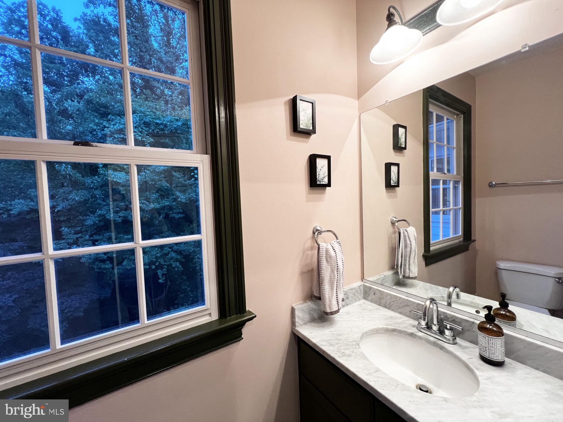 CARDEROCK SPRINGS - Residential