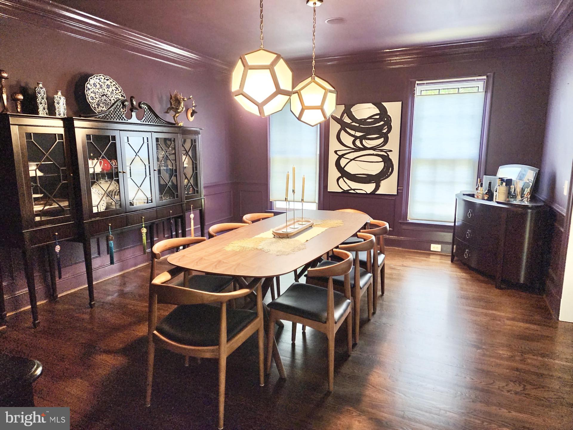 CARDEROCK SPRINGS - Residential