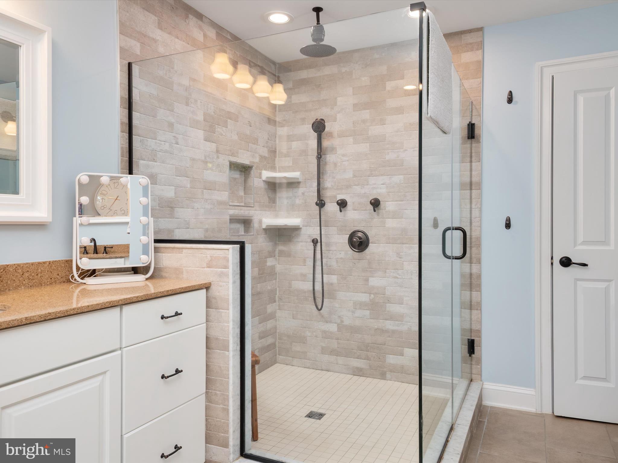 PROSPECT BAY - Residential