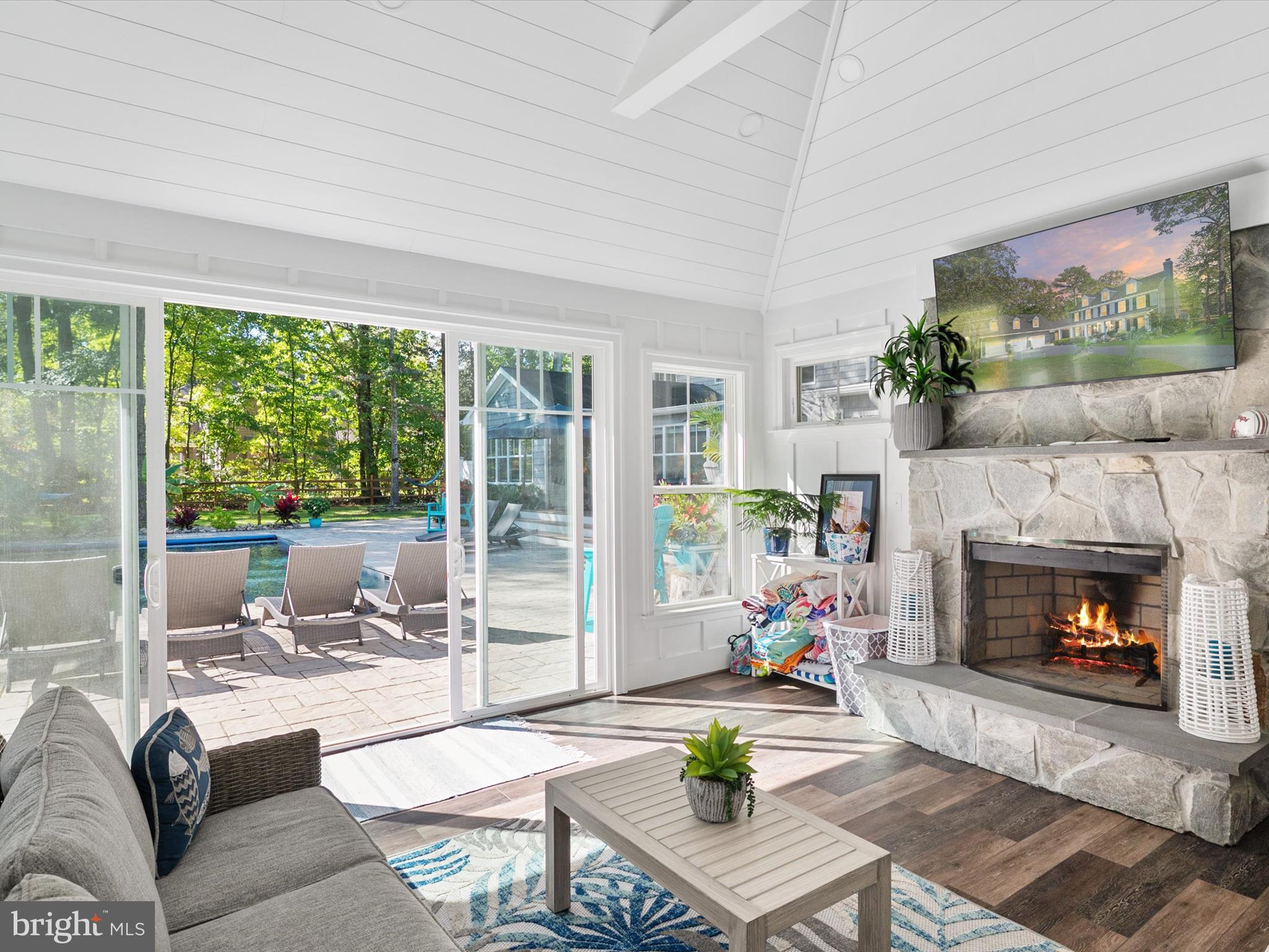 PROSPECT BAY - Residential