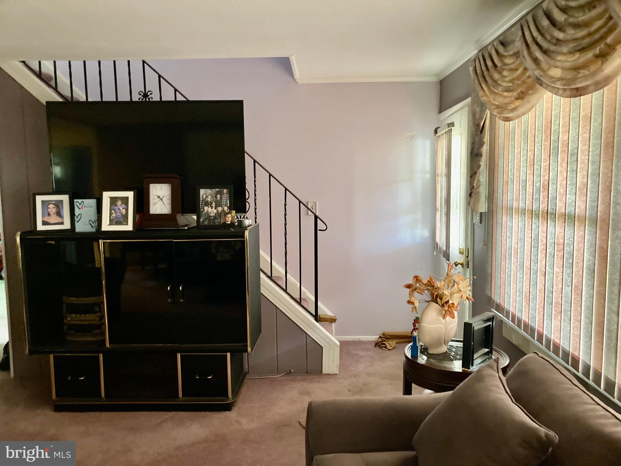 INDIAN CREEK - Residential