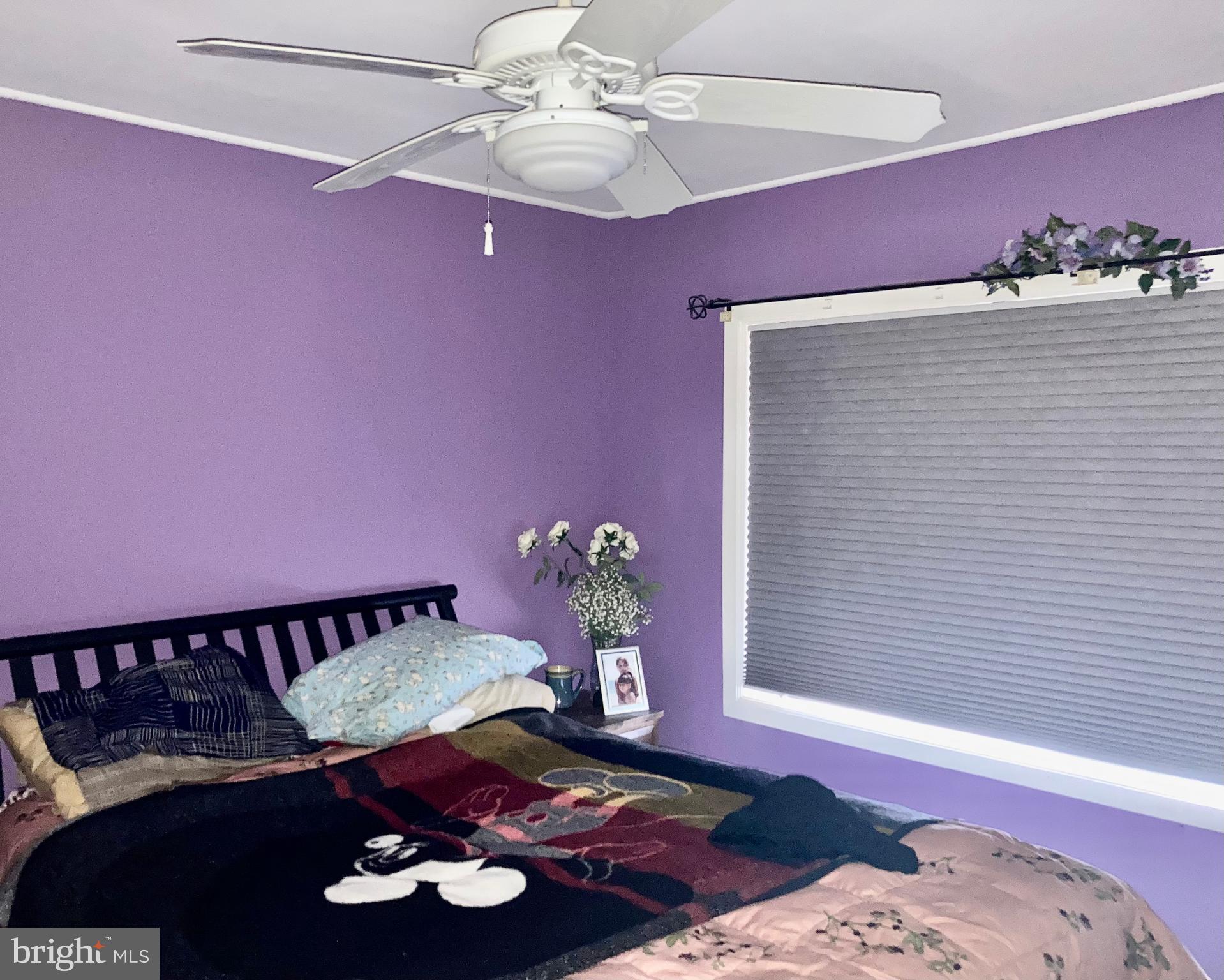 INDIAN CREEK - Residential