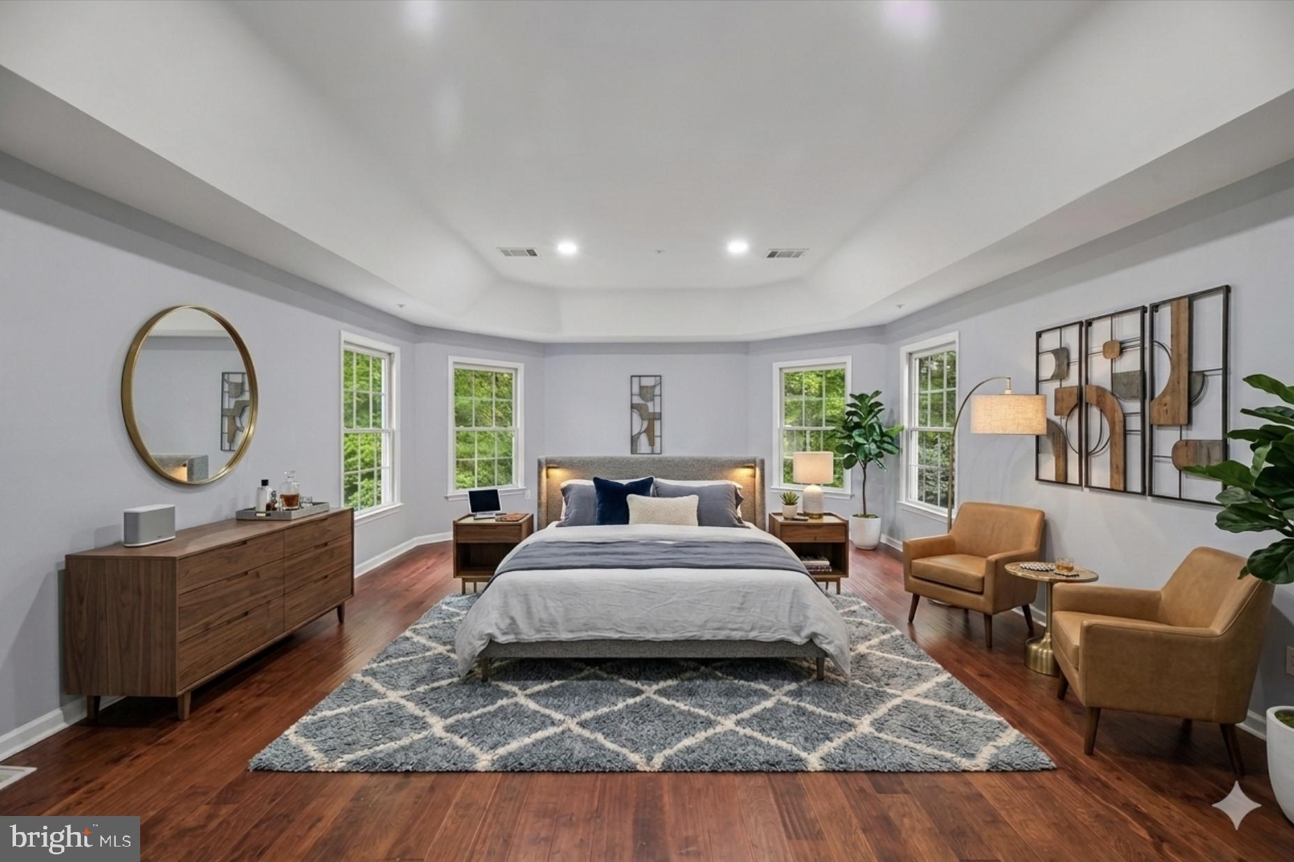 FARMINGTON WOODS - Residential